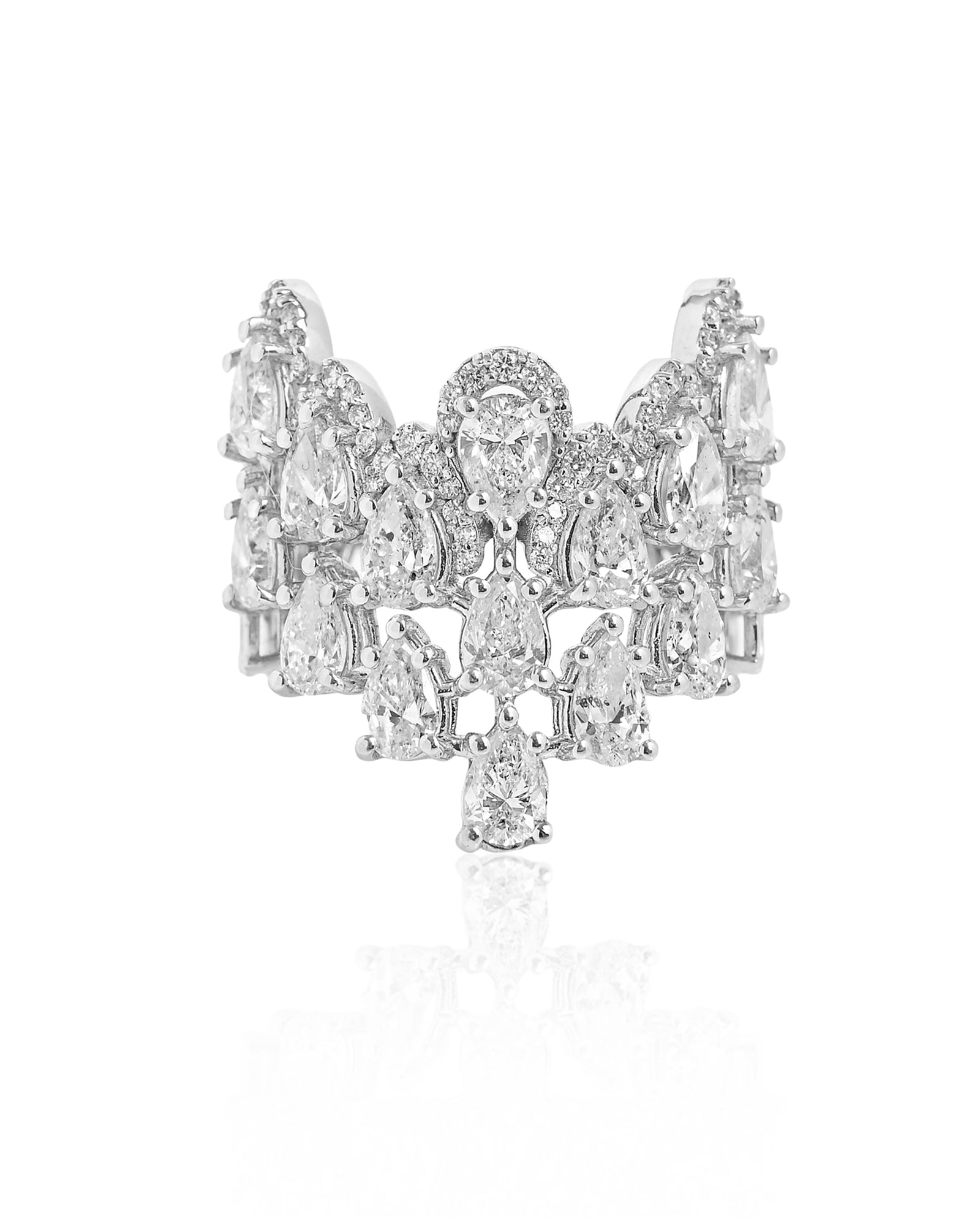 Lady Boss Ring | AMARIS JEWELS | Fine Jewelry 