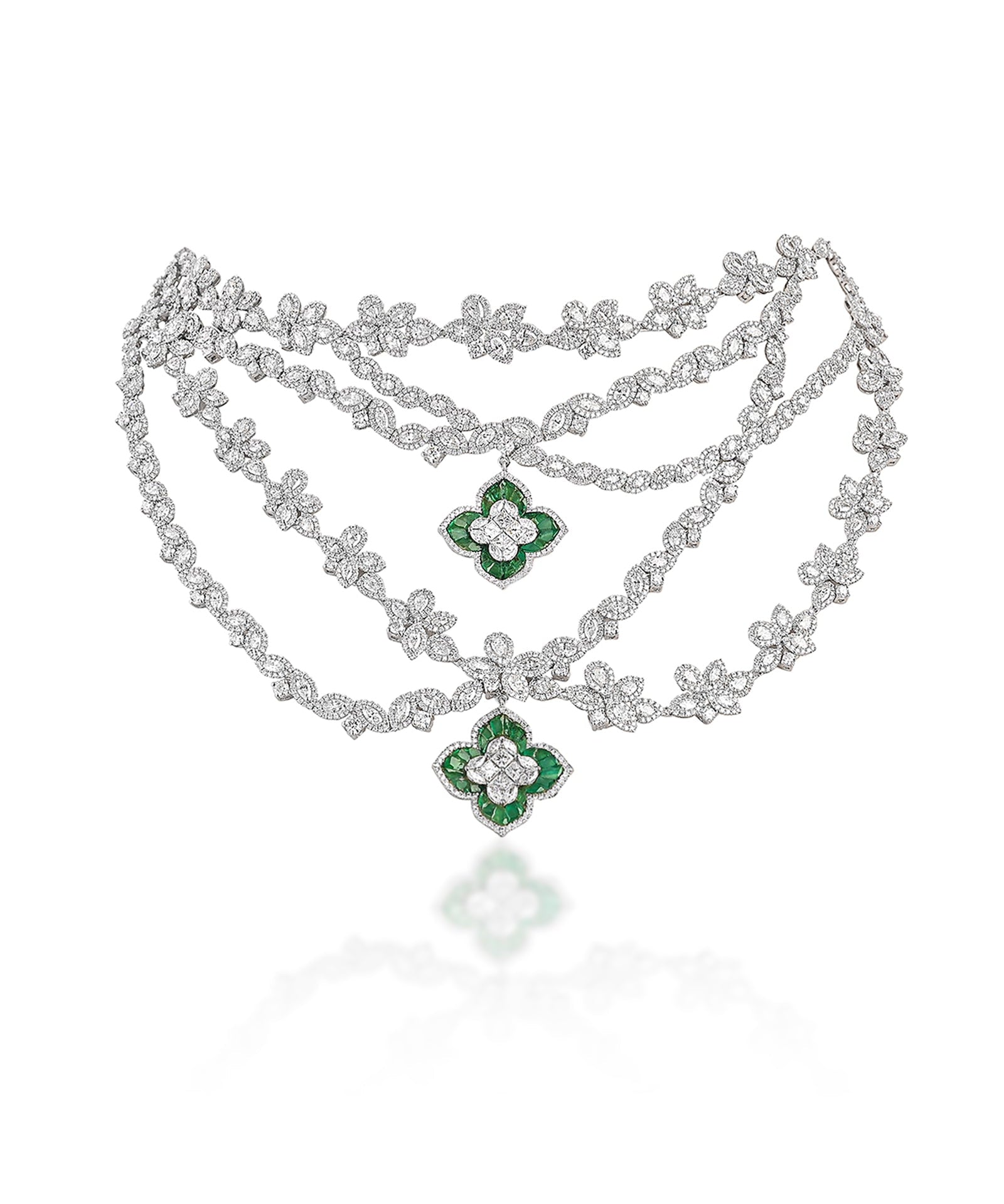 Lily Luck Necklace | AMARIS JEWELS | Fine Jewelry 