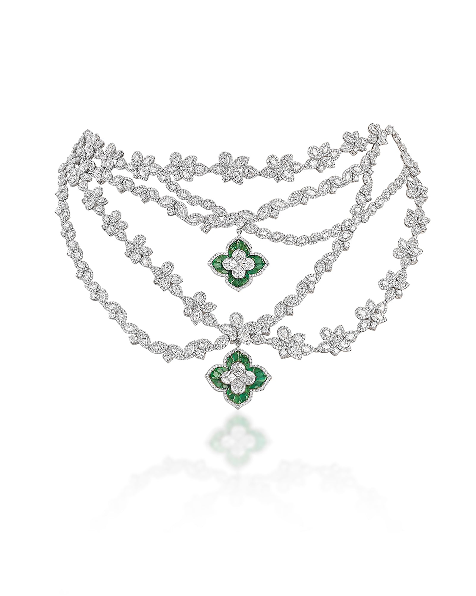 Lily Luck Necklace | AMARIS JEWELS | Fine Jewelry 