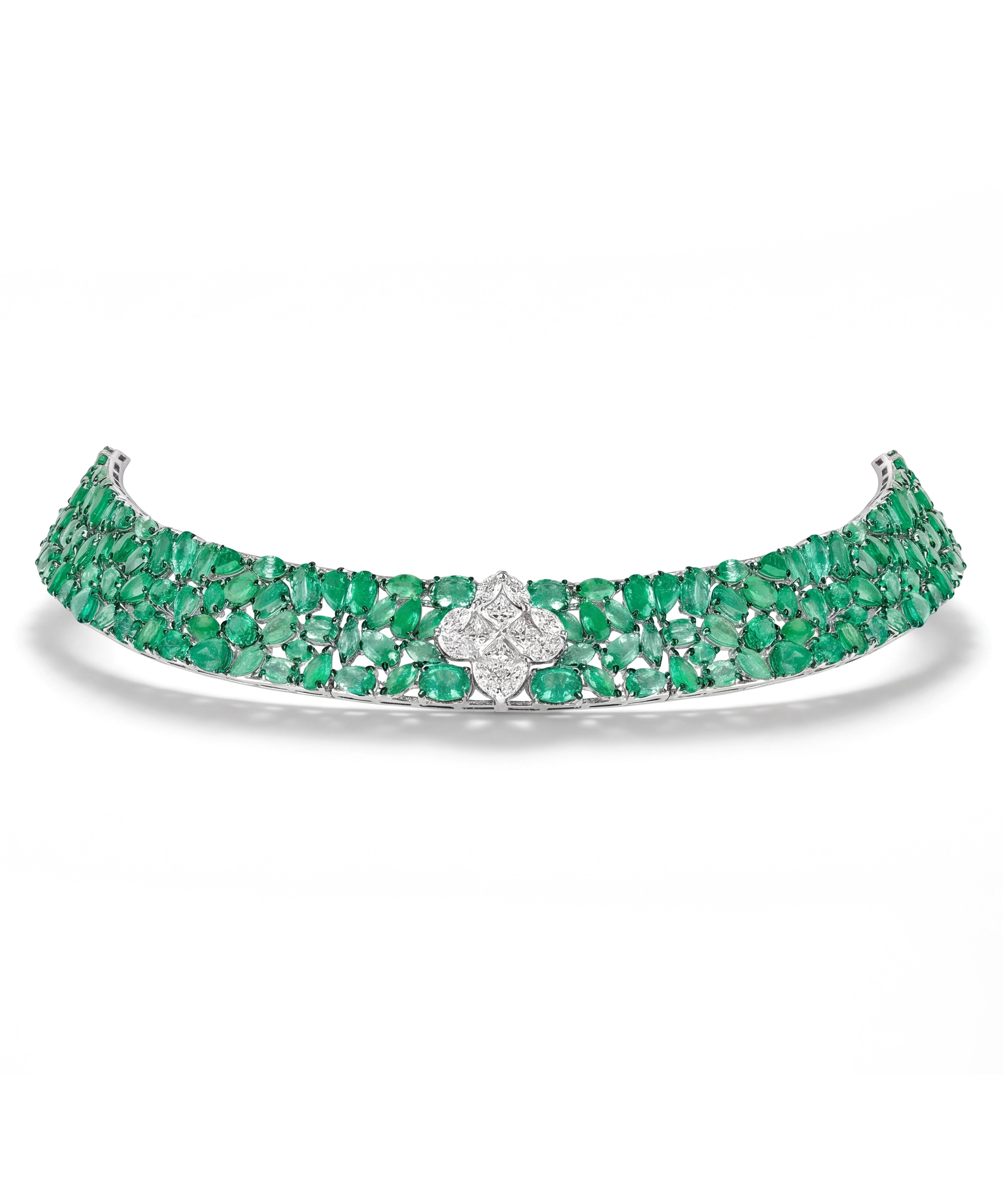 Lily-luck-Emerald-Choker.webp