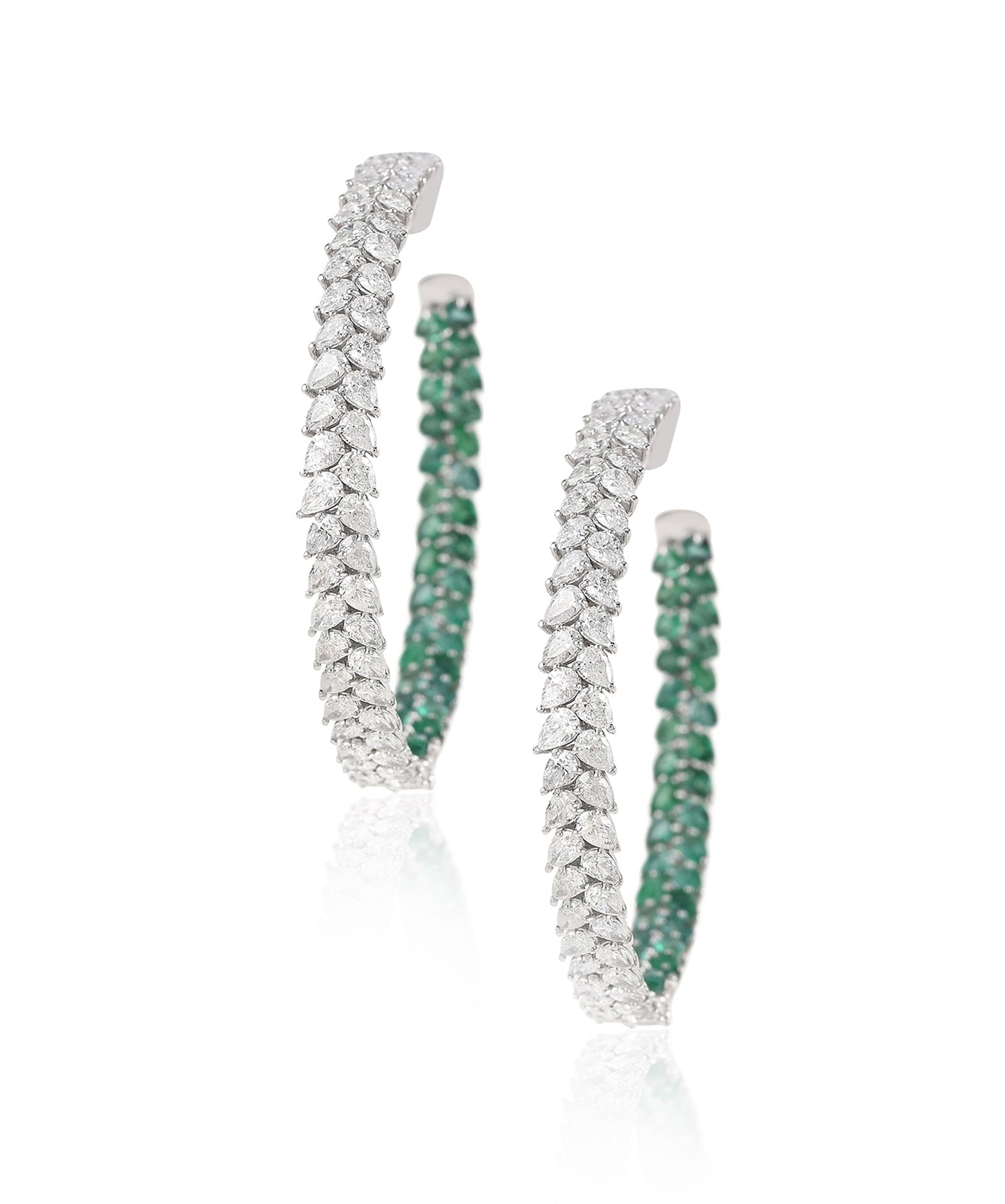 Lola's Diamond Emerald Hoops | AMARIS JEWELS | Fine Jewelry 