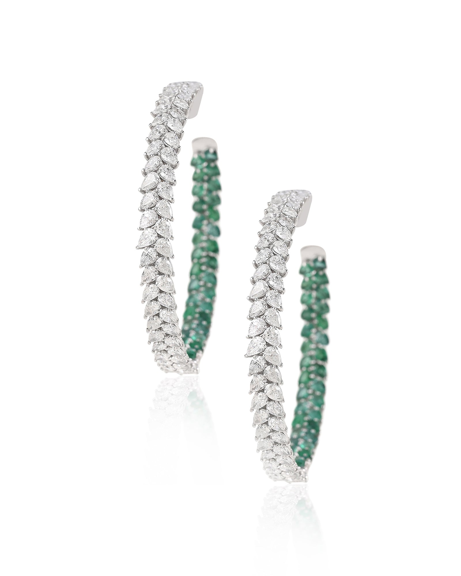 Lola's Diamond Emerald Hoops | AMARIS JEWELS | Fine Jewelry 