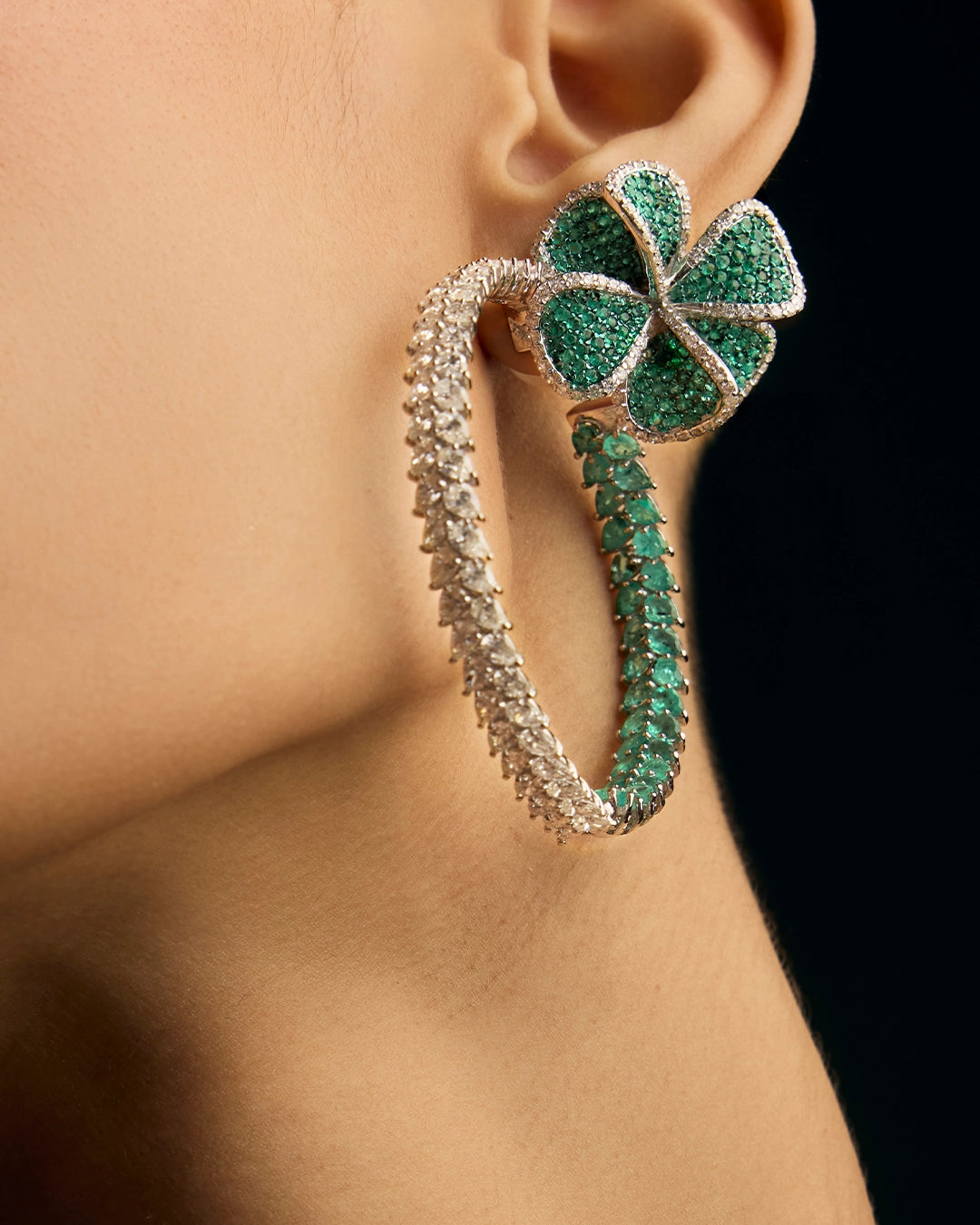 Lola's Diamond Emerald Hoops | AMARIS JEWELS | Fine Jewelry