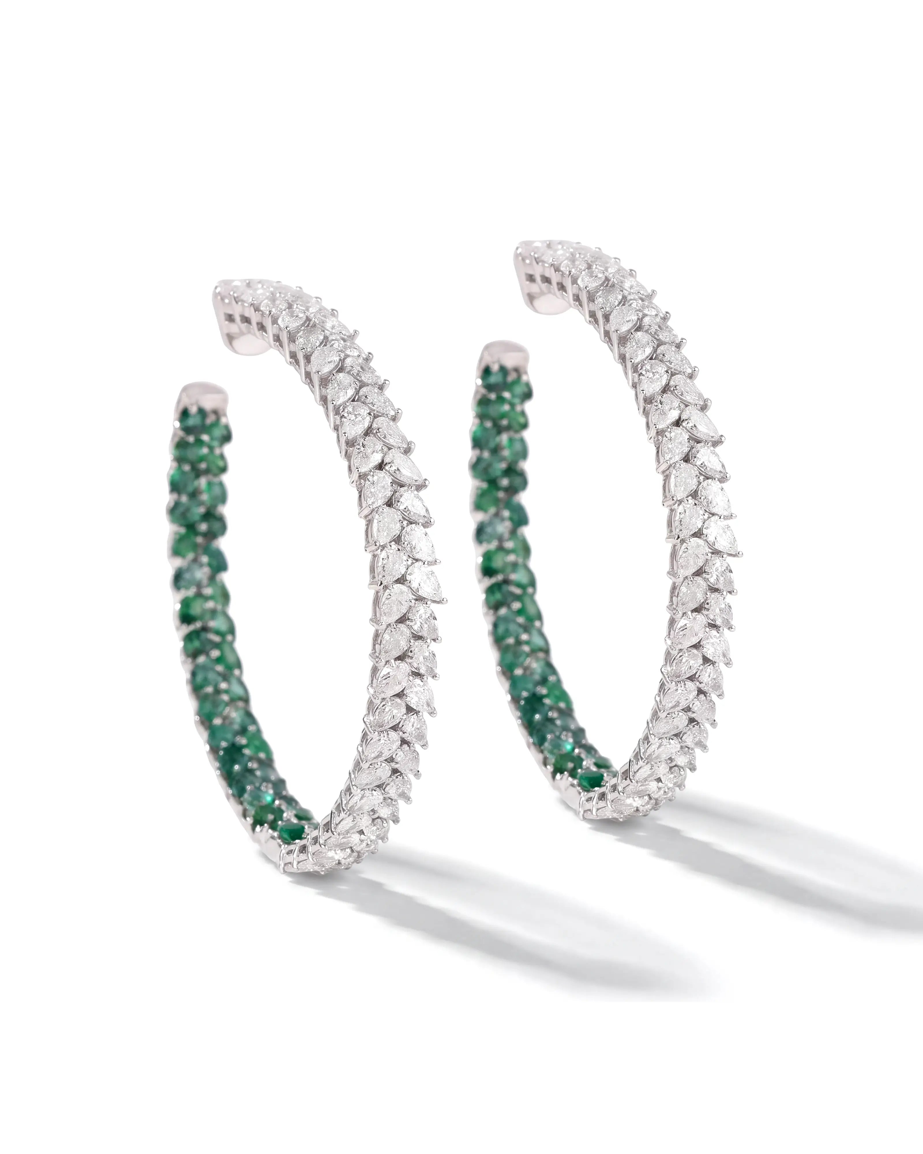 Lola's Diamond Emerald Hoops | AMARIS JEWELS | Fine Jewelry