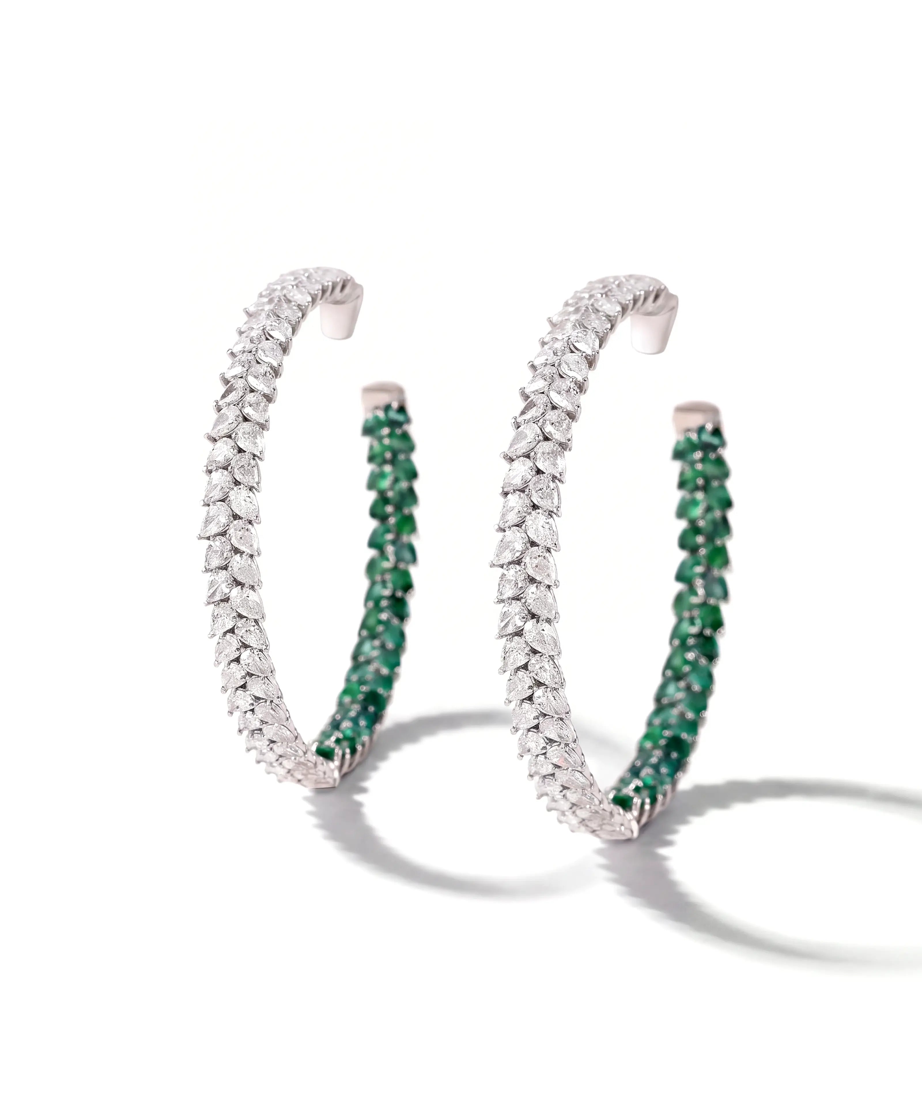 Lola's Diamond Emerald Hoops | AMARIS JEWELS | Fine Jewelry