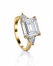 Lucky You Ring | AMARIS JEWELS | Fine Jewelry 