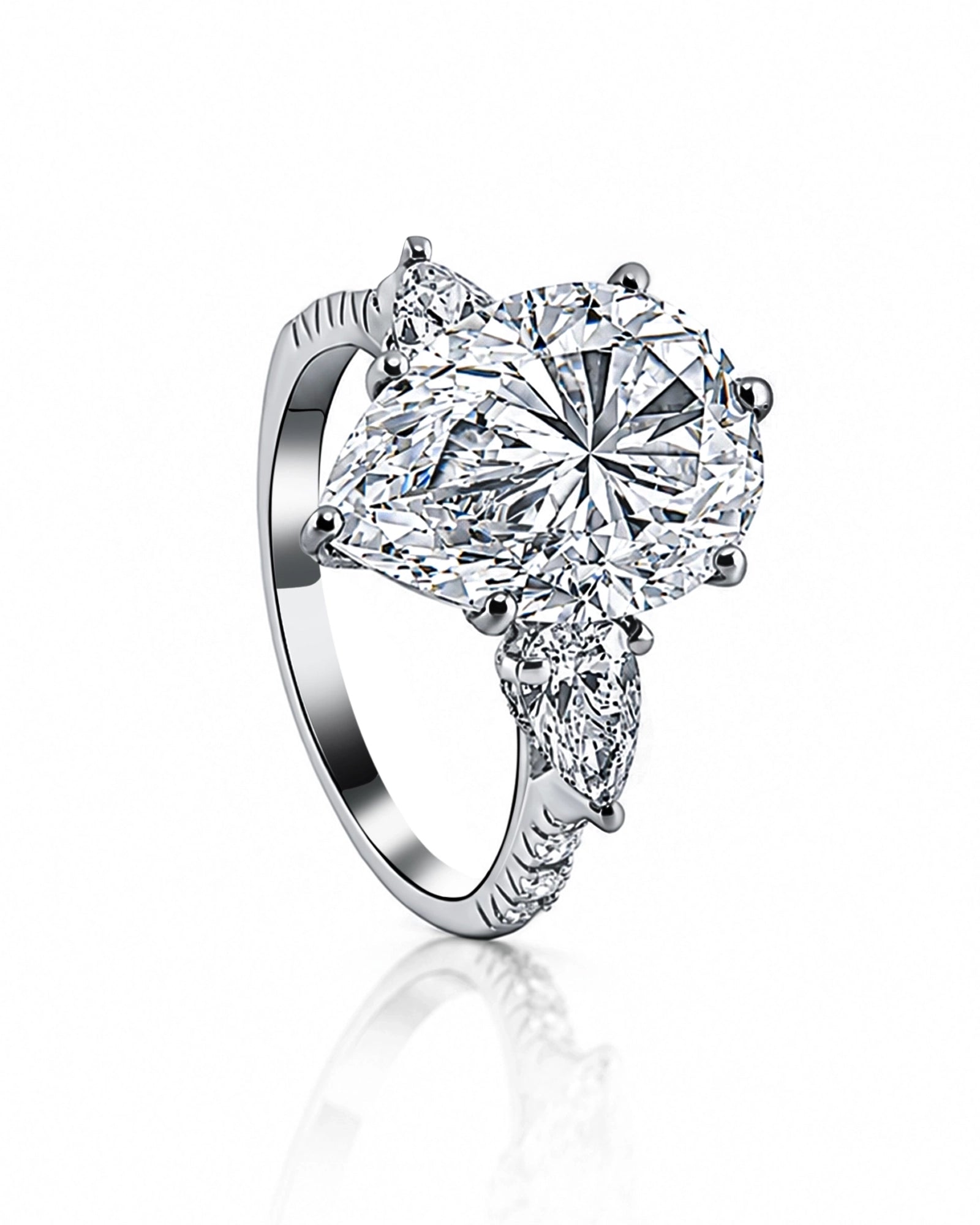 Lucky You Ring | AMARIS JEWELS | Fine Jewelry 