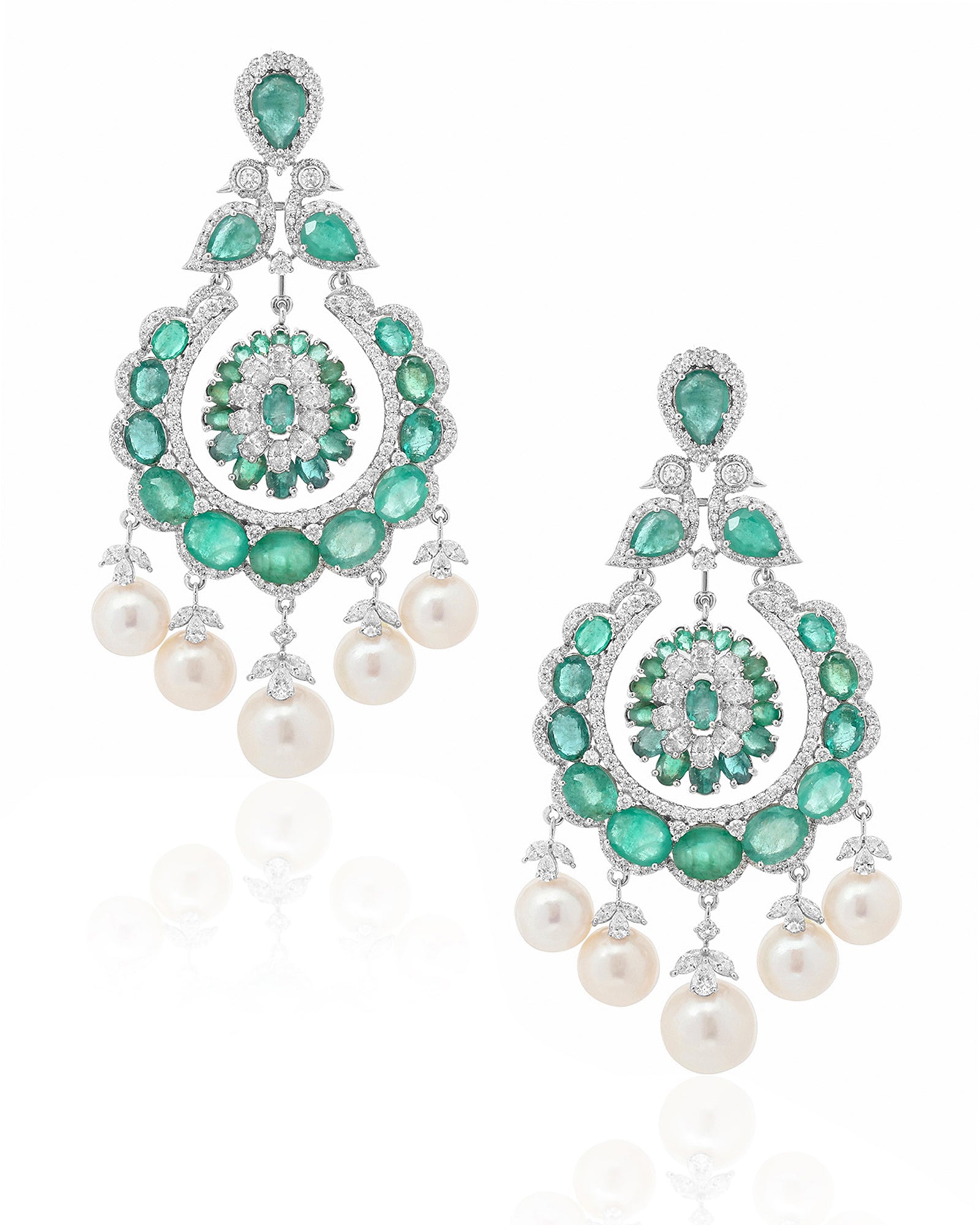 Mainstage Emerald Earrings | AMARIS JEWELS | Fine Jewelry 