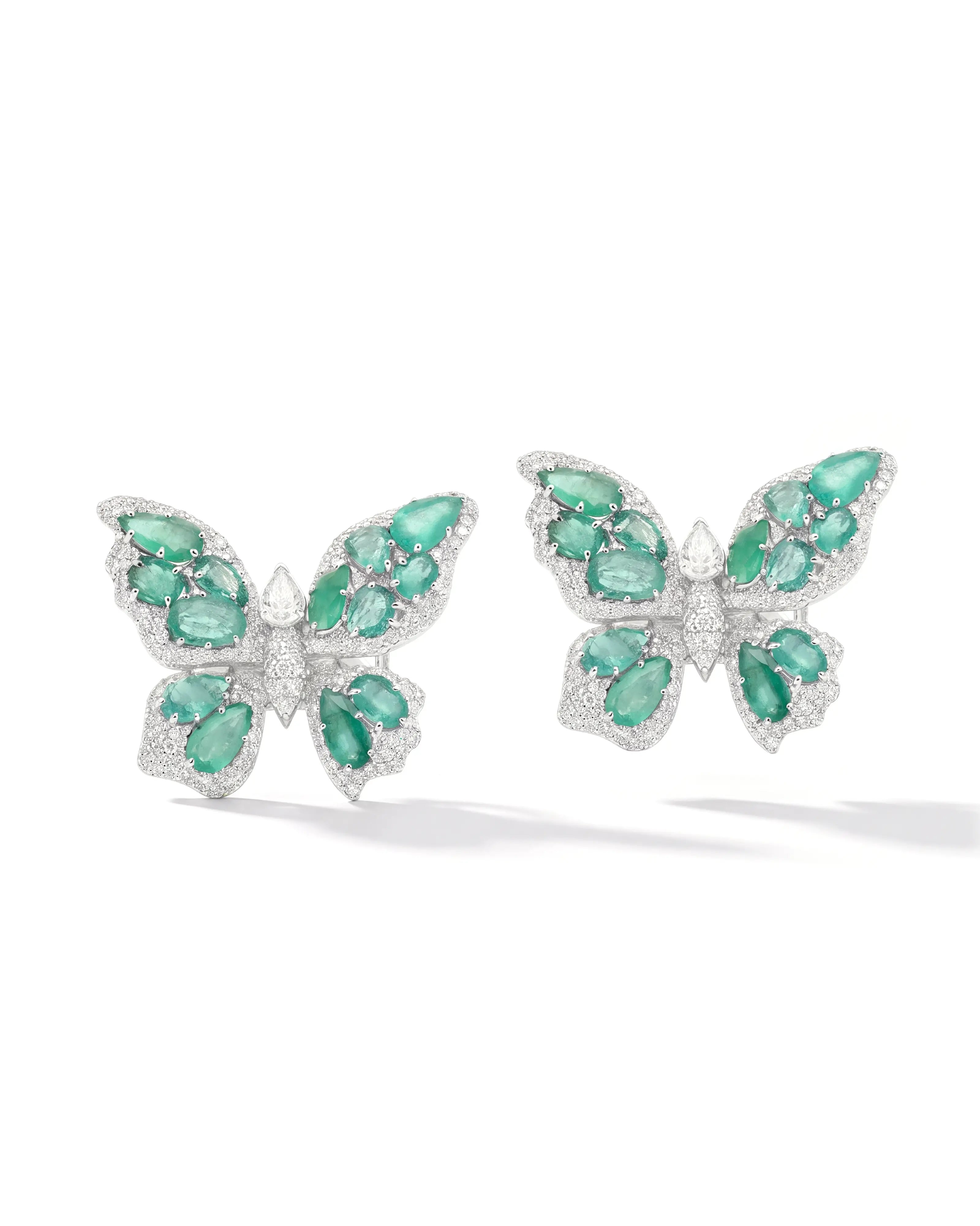 Meant To Fly Emerald Earrings | AMARIS JEWELS | Fine Jewelry