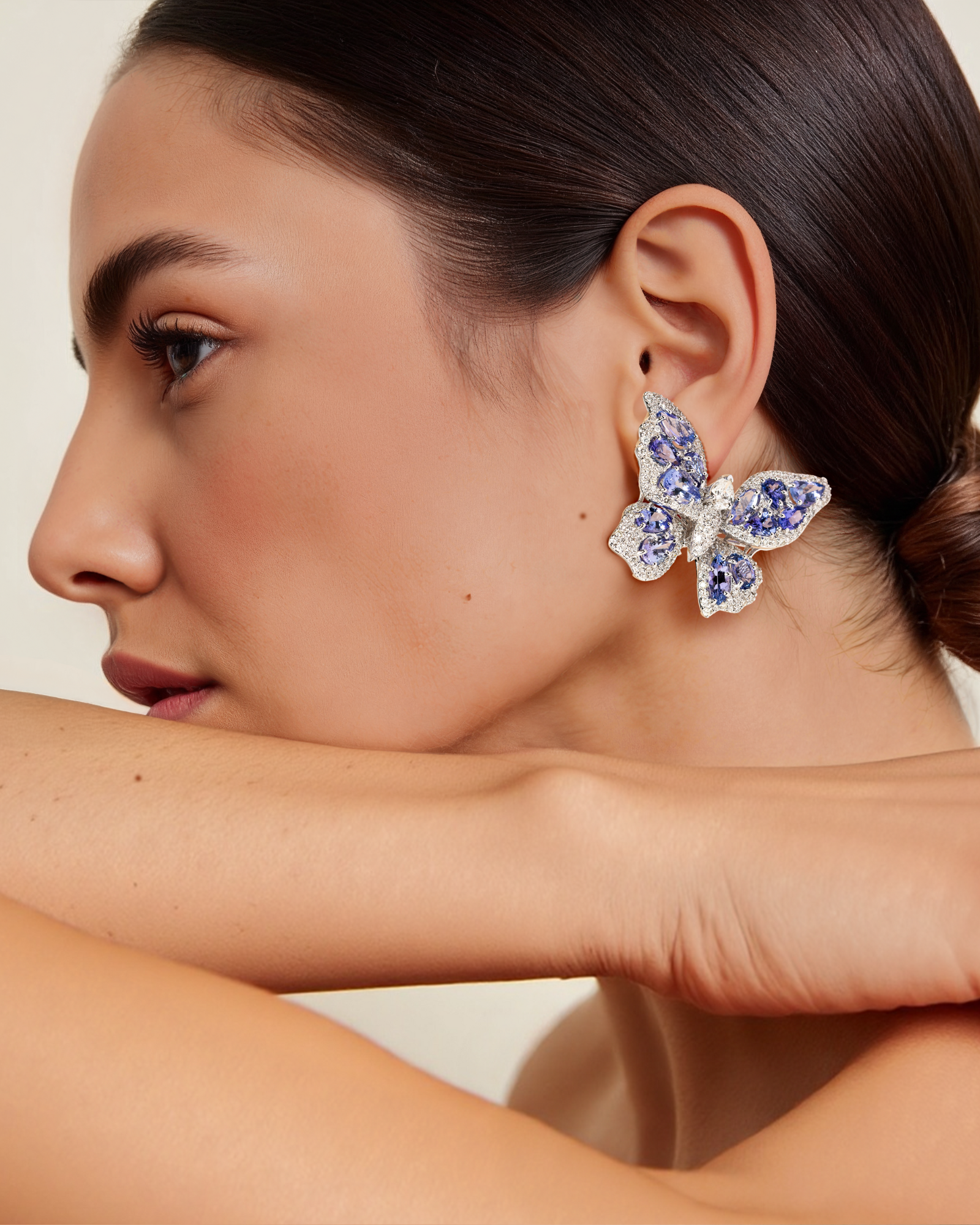 Meant to Fly Tanzanite Earrings | AMARIS JEWELS | Fine Jewelry 