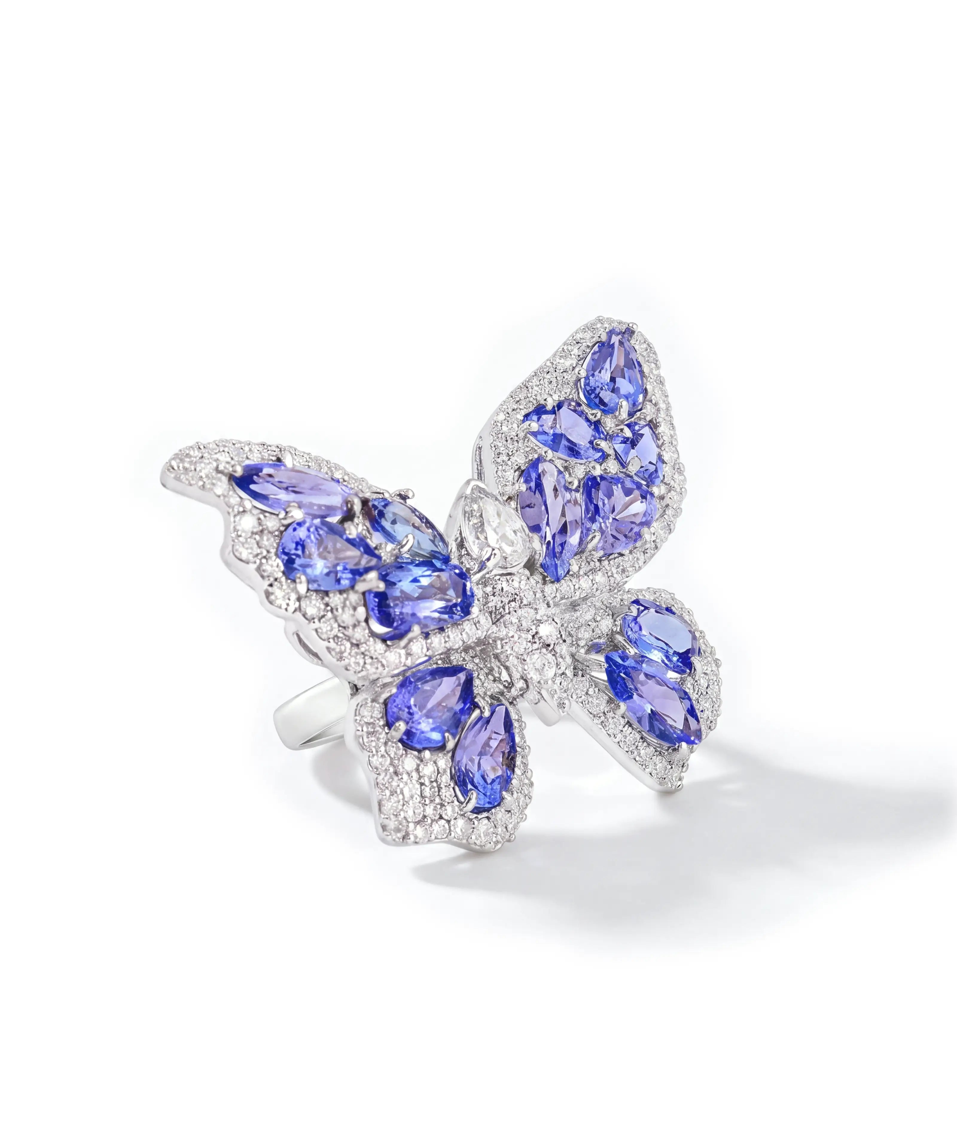 Meant to Fly Tanzanite Ring | AMARIS JEWELS | Fine Jewelry