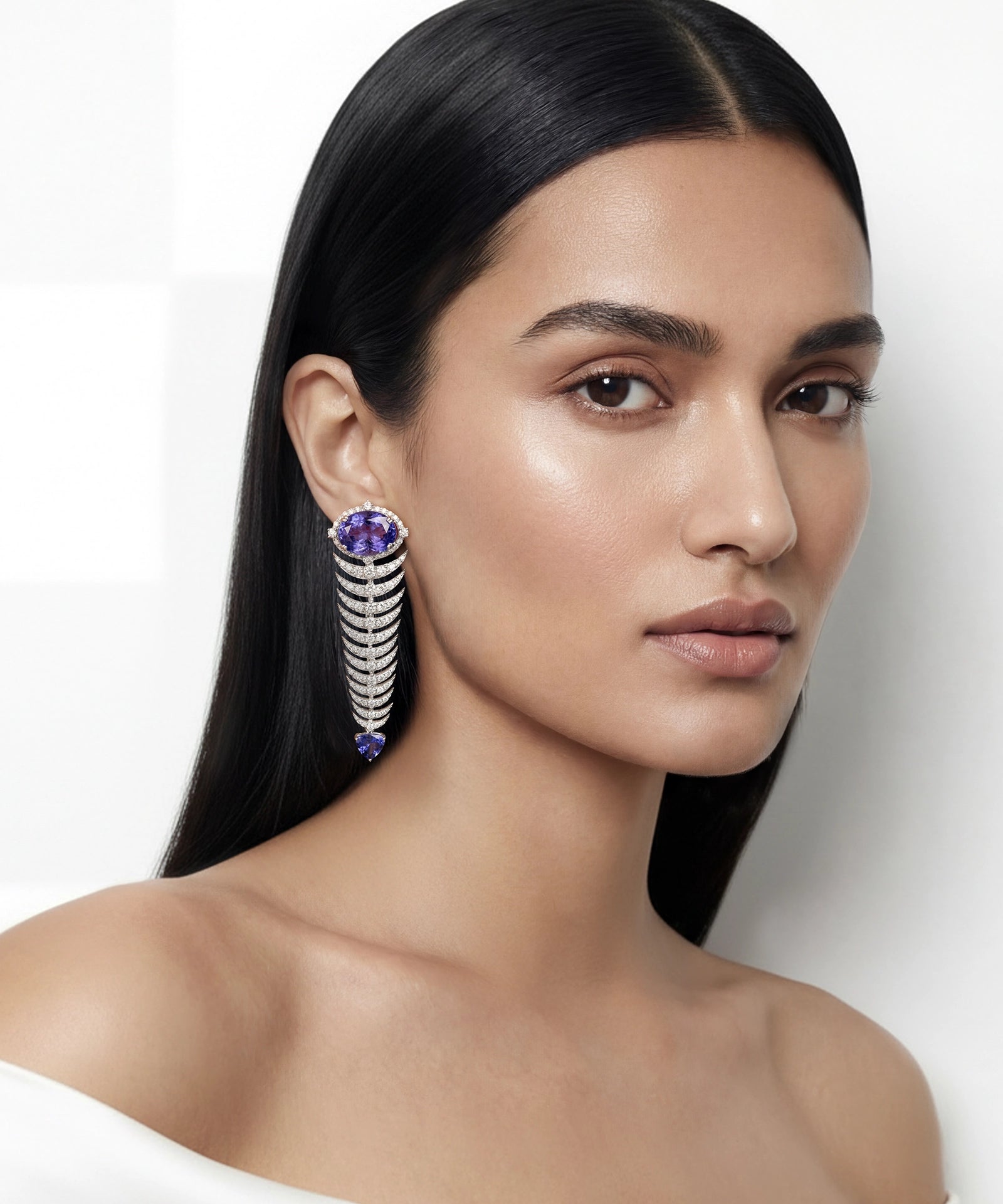 Midnight Calling Earrings | AMARIS JEWELS | Fine Jewelry 