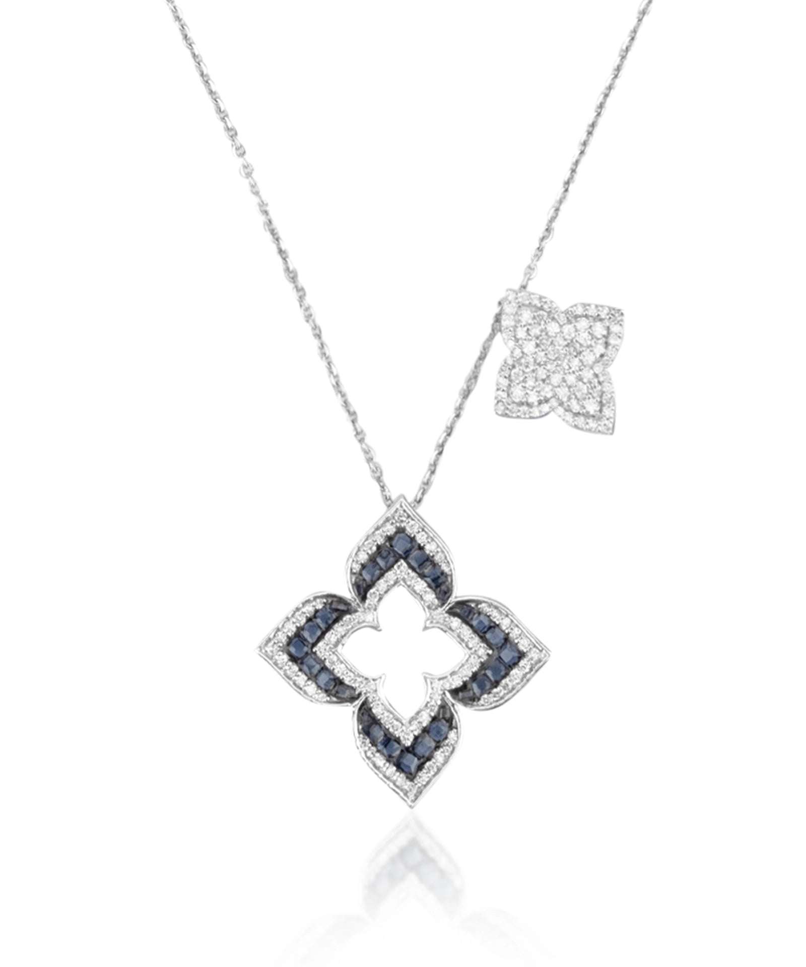 Midnight Clover Pendant | AMARIS JEWELS | Fine Jewelry 