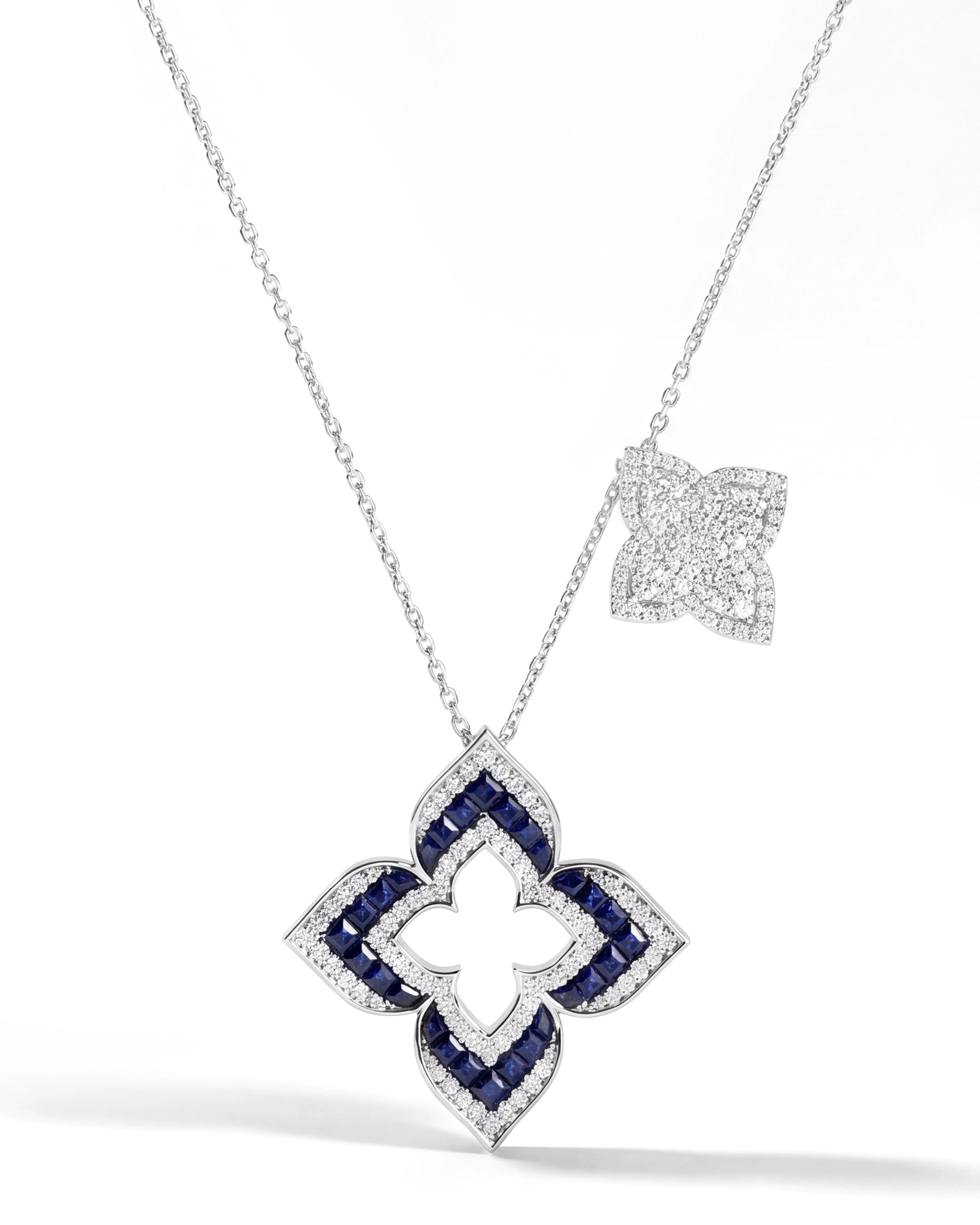Midnight Clover Pendant | AMARIS JEWELS | Fine Jewelry