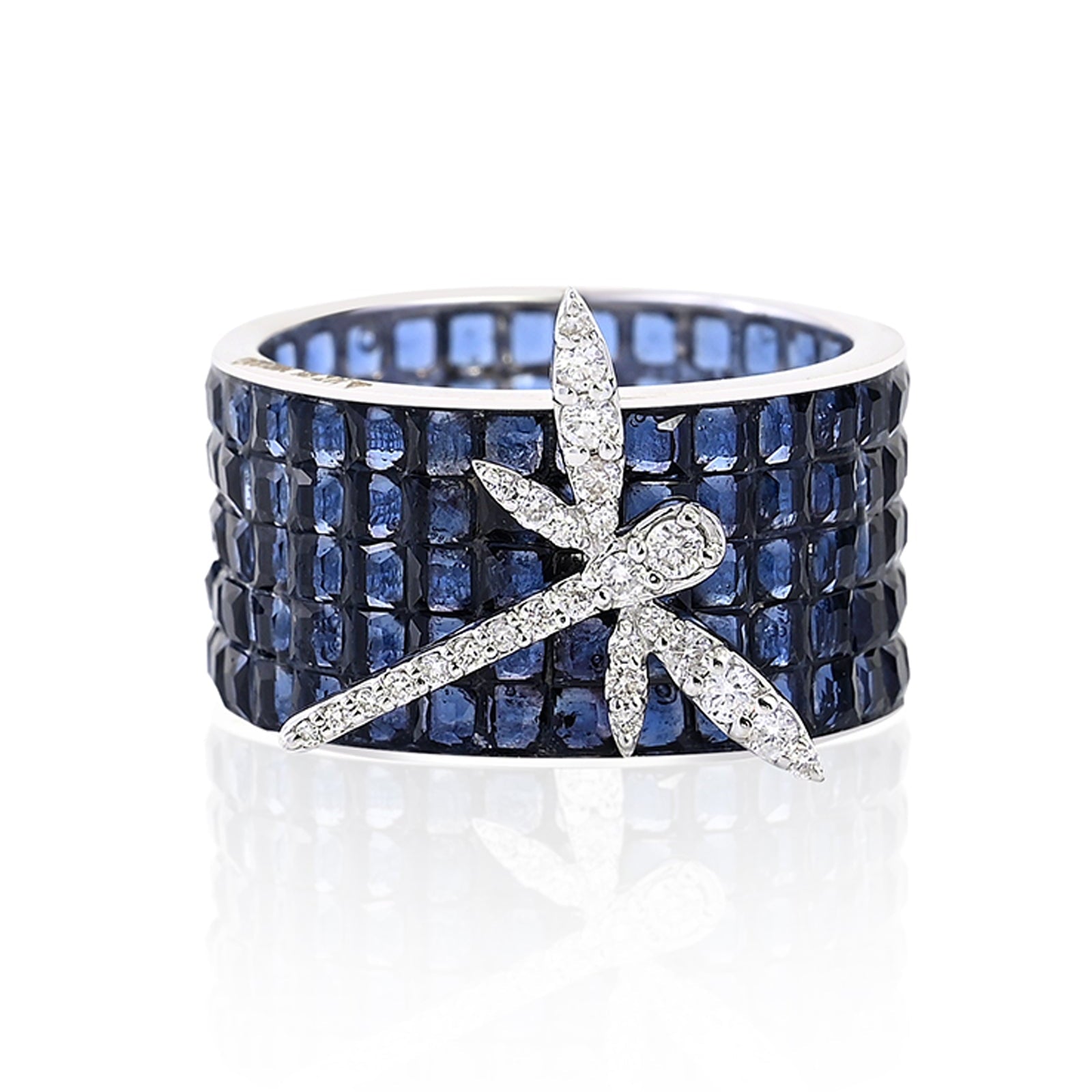 Midnight Dragonfly Ring | AMARIS JEWELS | Fine Jewelry 