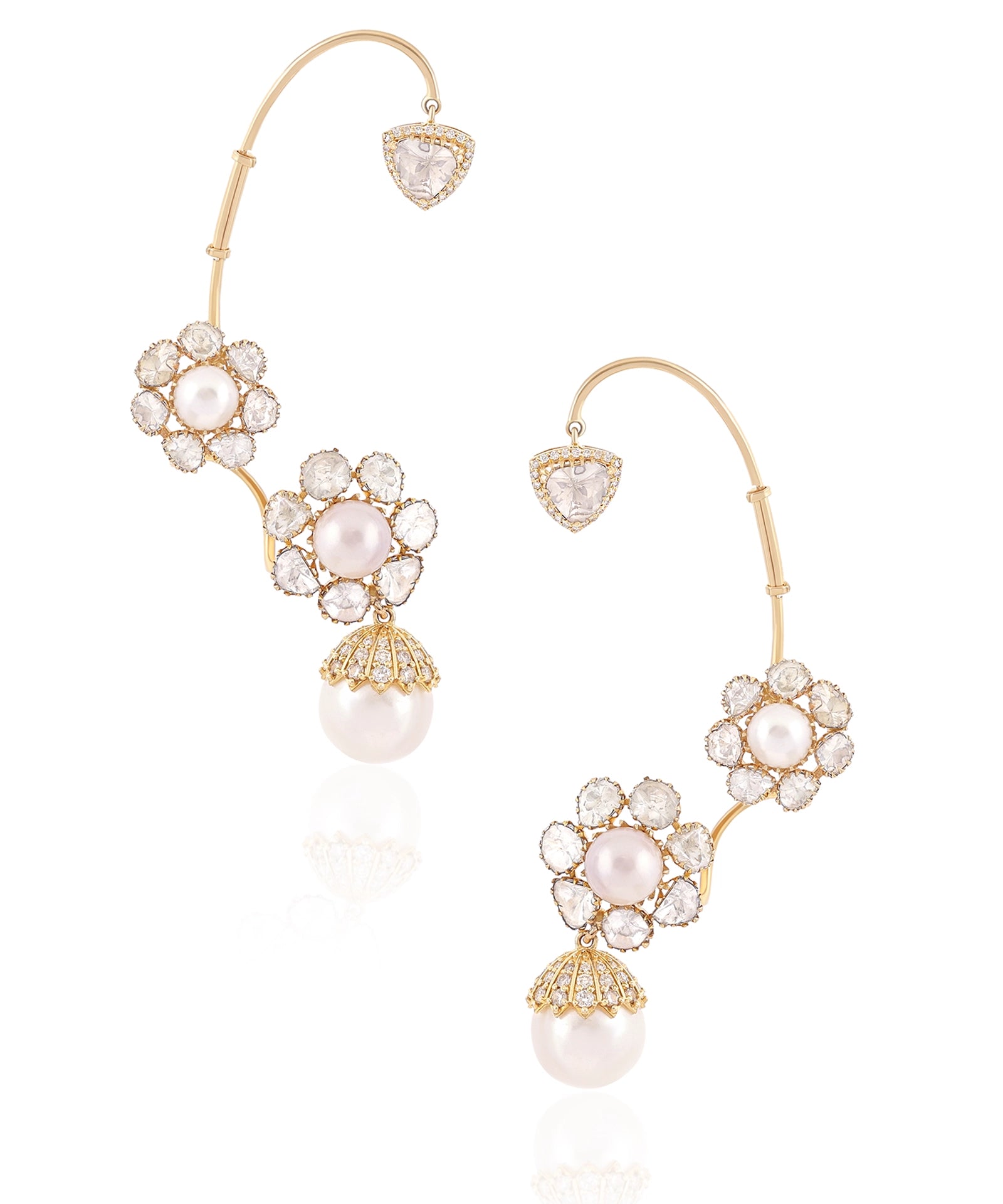 Moonlight Earcuffs | AMARIS JEWELS | Fine Jewelry 