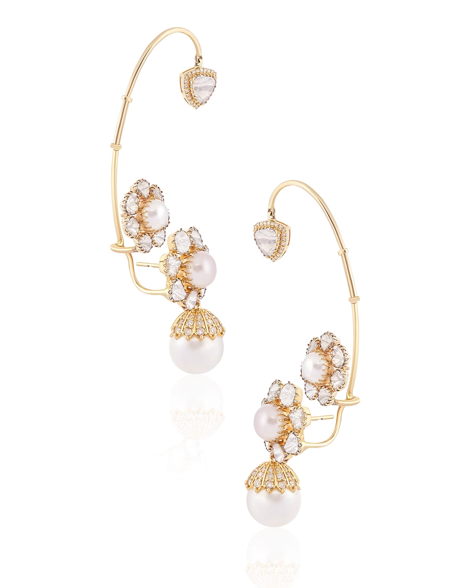 Moonlight Earcuffs | AMARIS JEWELS | Fine Jewelry 