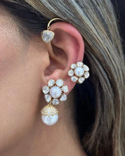 Moonlight Earcuffs | AMARIS JEWELS | Fine Jewelry 