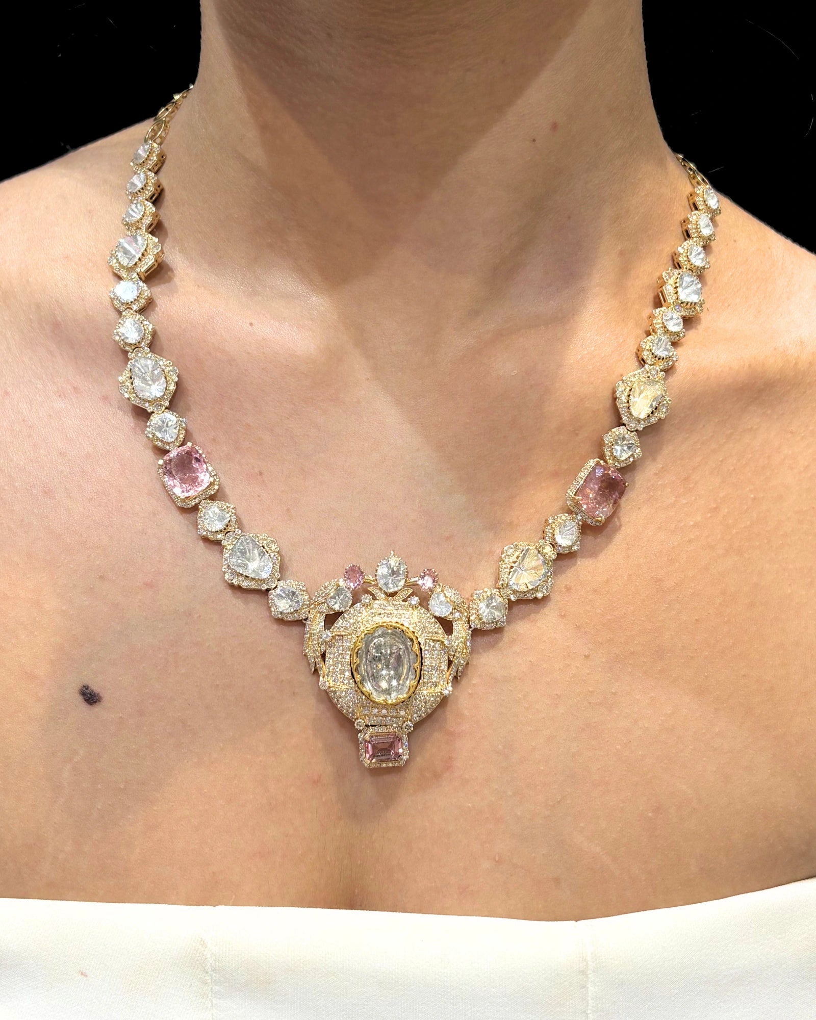 Mor Bagh String | AMARIS JEWELS | Fine Jewelry 