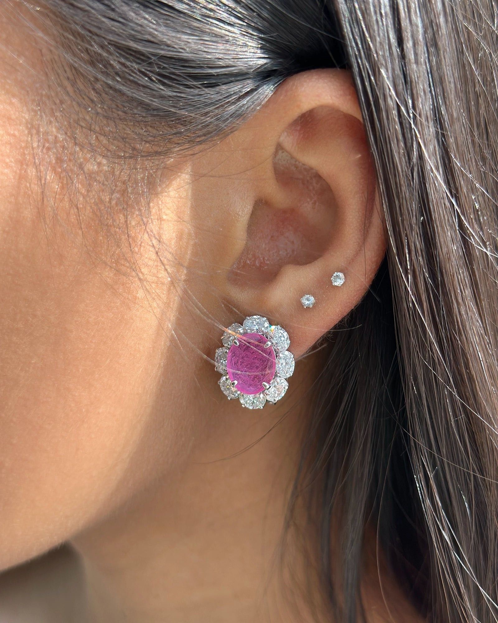 Moulin Rouge Stud Earrings | AMARIS JEWELS | Fine Jewelry 