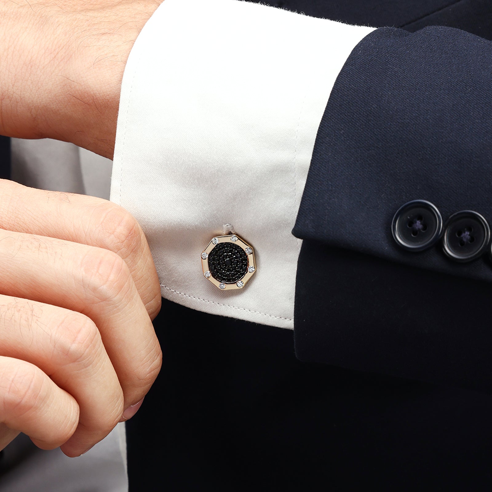 New Moon Cufflinks Gold | AMARIS JEWELS | Fine Jewelry 