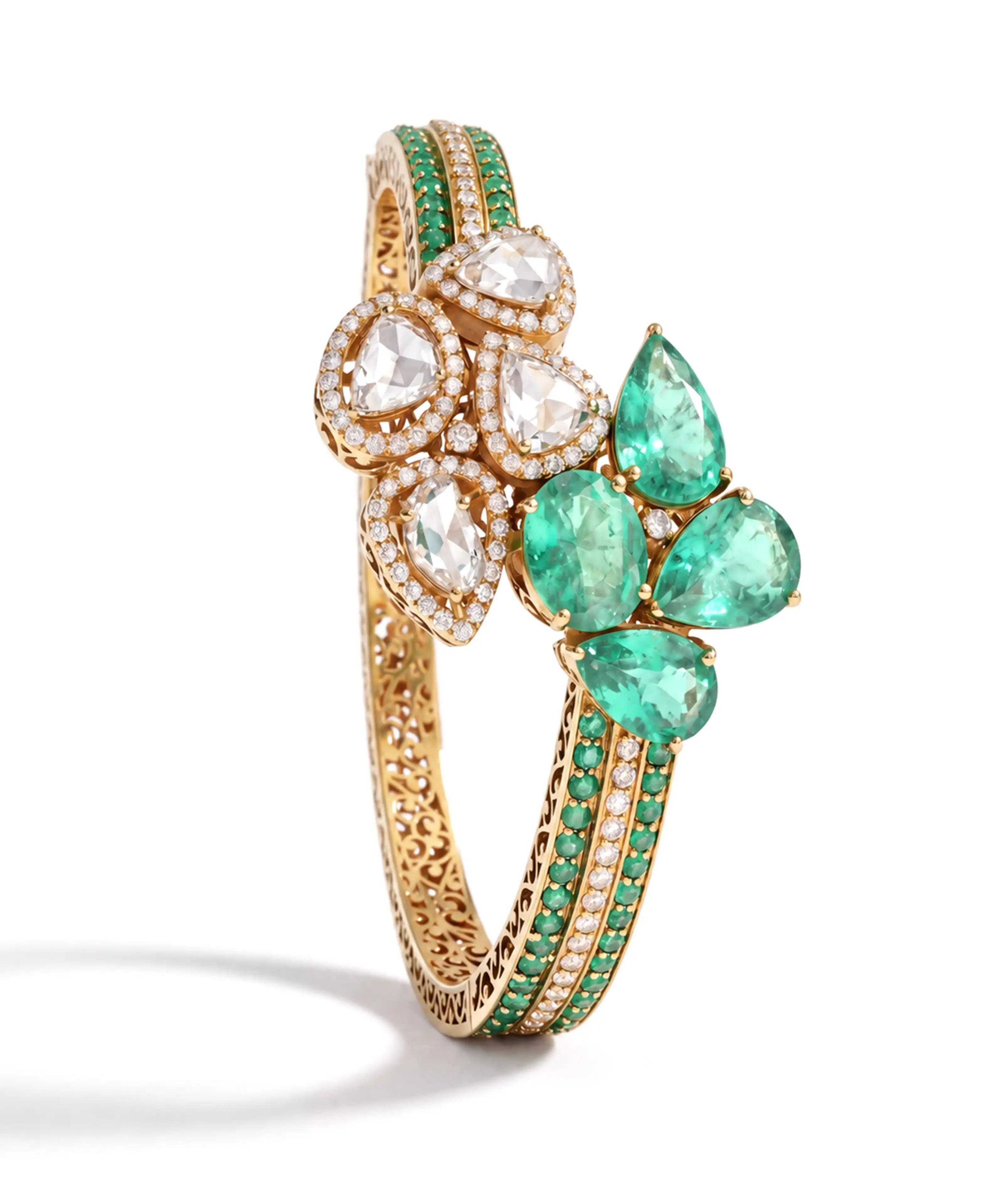 Nilofer_emerald_2_copy.webp