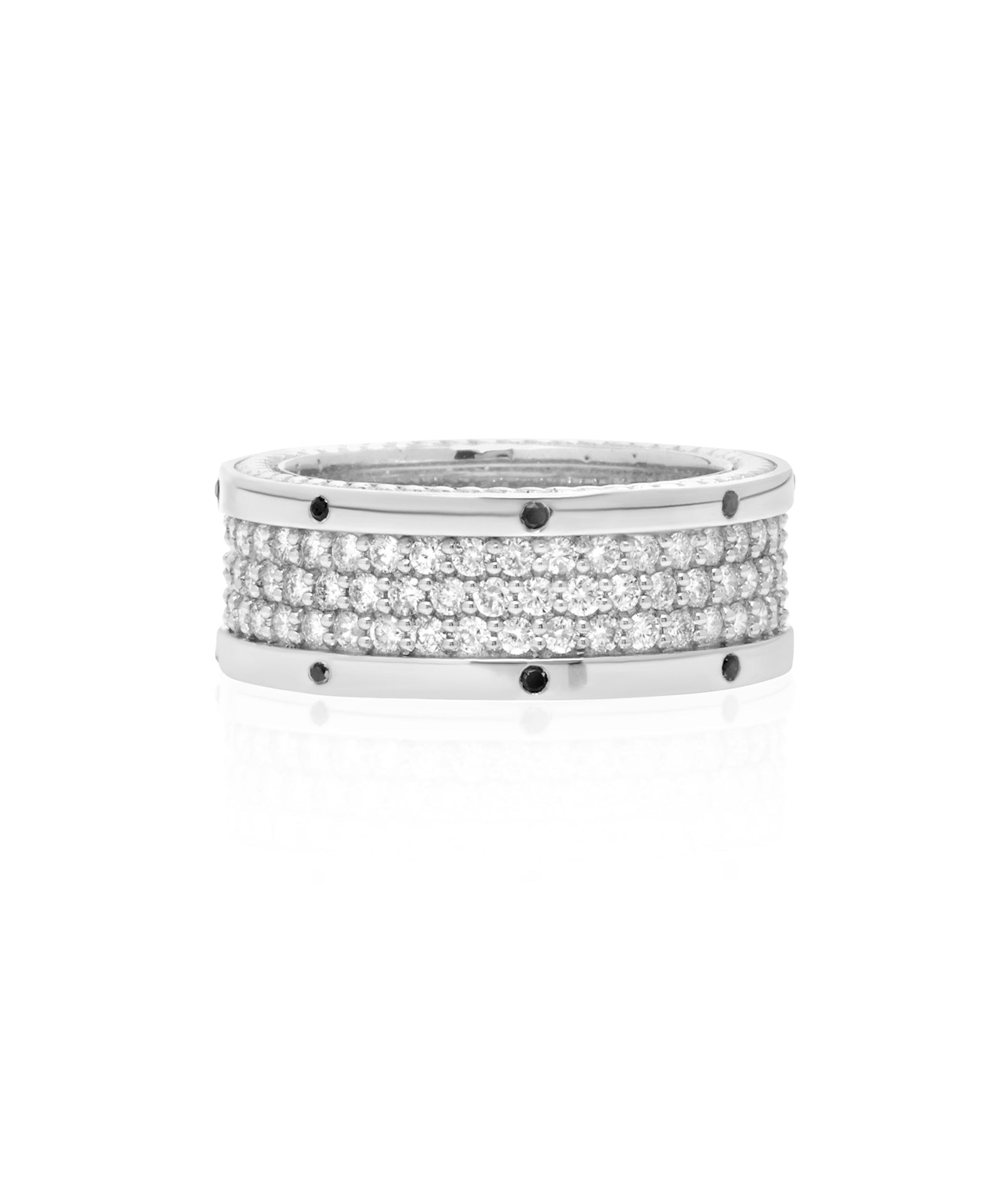 Offtrack Ice Ring | AMARIS JEWELS | Fine Jewelry 