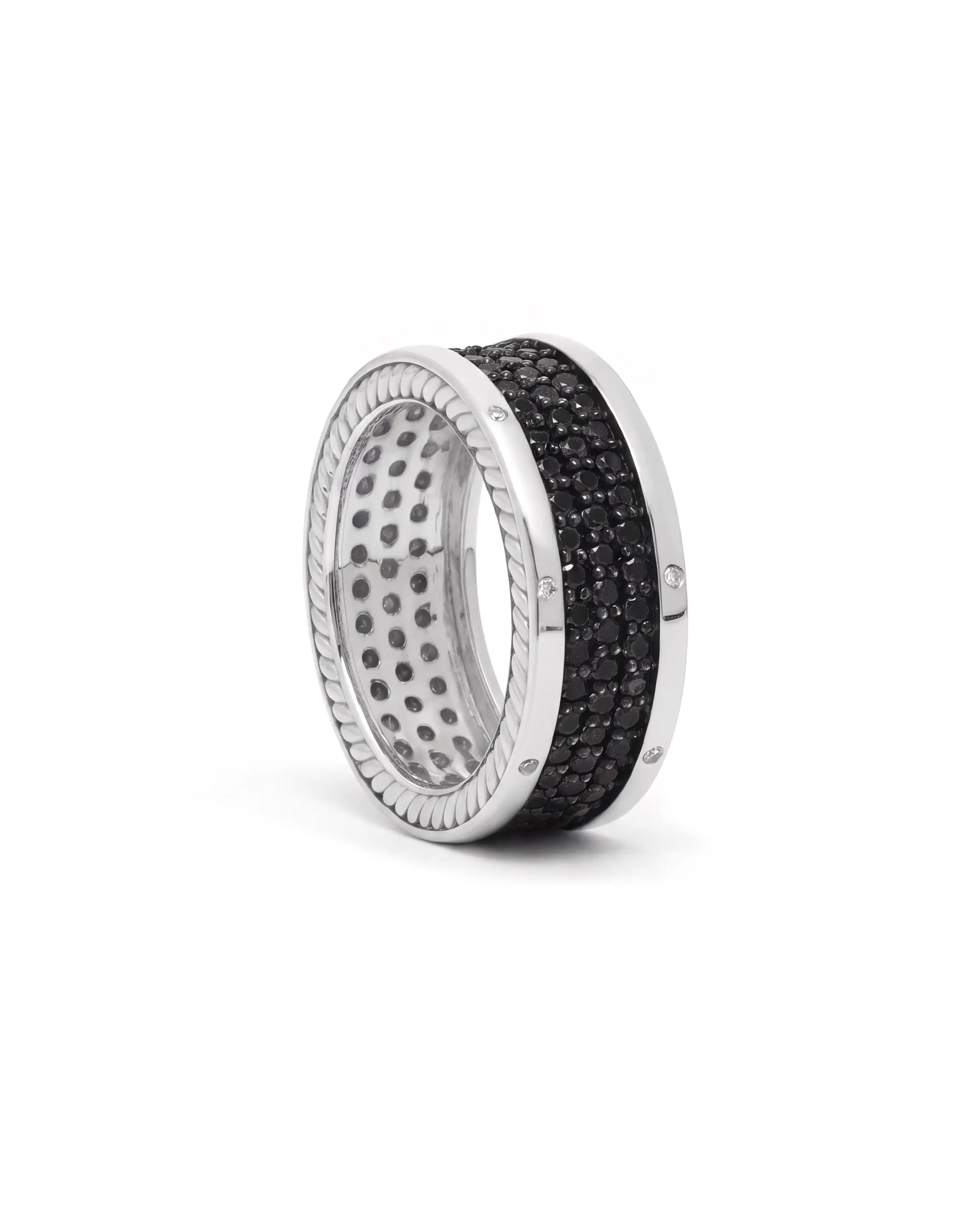 Offtrack Smoke Ring | AMARIS JEWELS | Fine Jewelry
