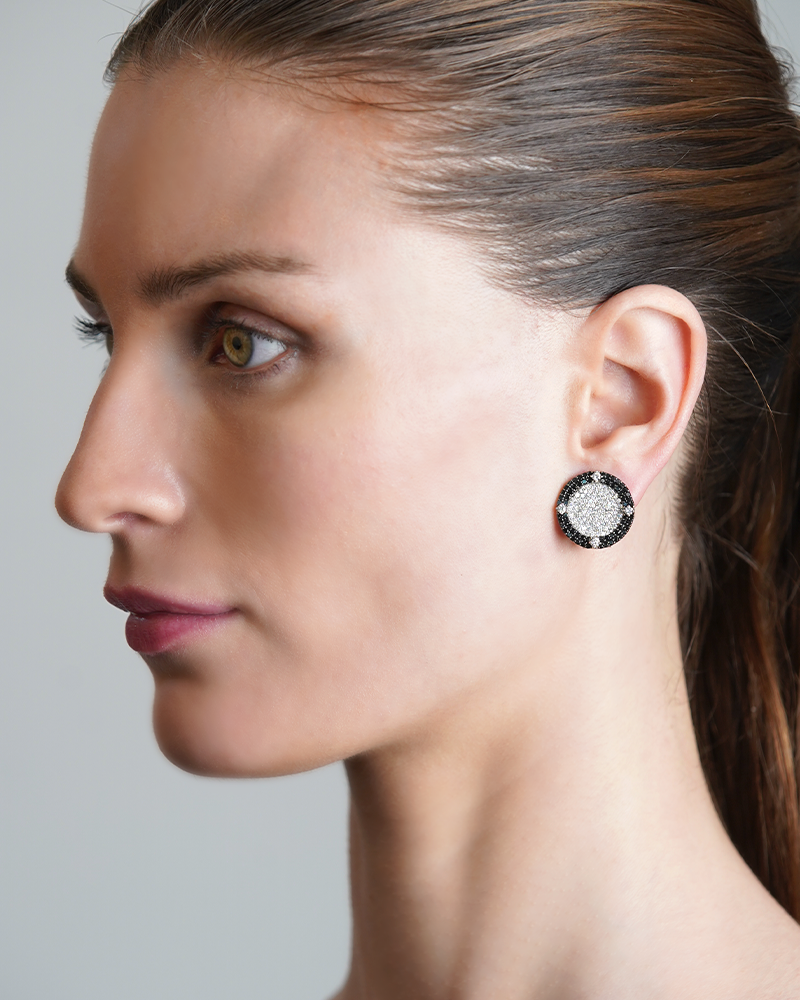 On A Blue Note Earrings | AMARIS JEWELS | Fine Jewelry 