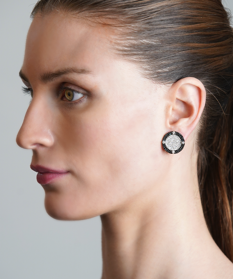 On A Blue Note Earrings | AMARIS JEWELS | Fine Jewelry 