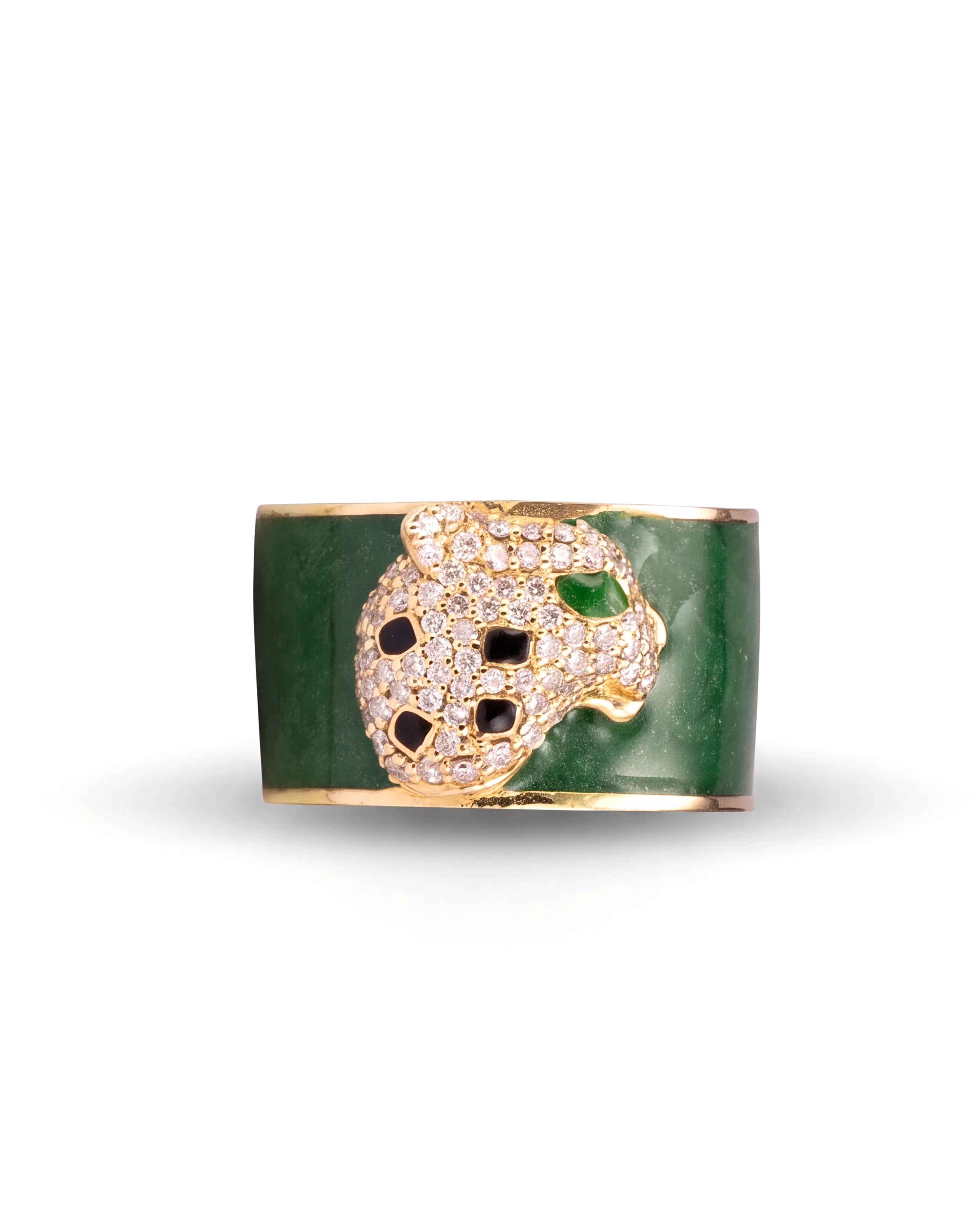 On the Hunt Ring (Green) | AMARIS JEWELS | Fine Jewelry