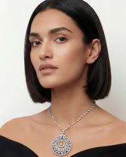Orbit Arch Necklace | AMARIS JEWELS | Fine Jewelry 