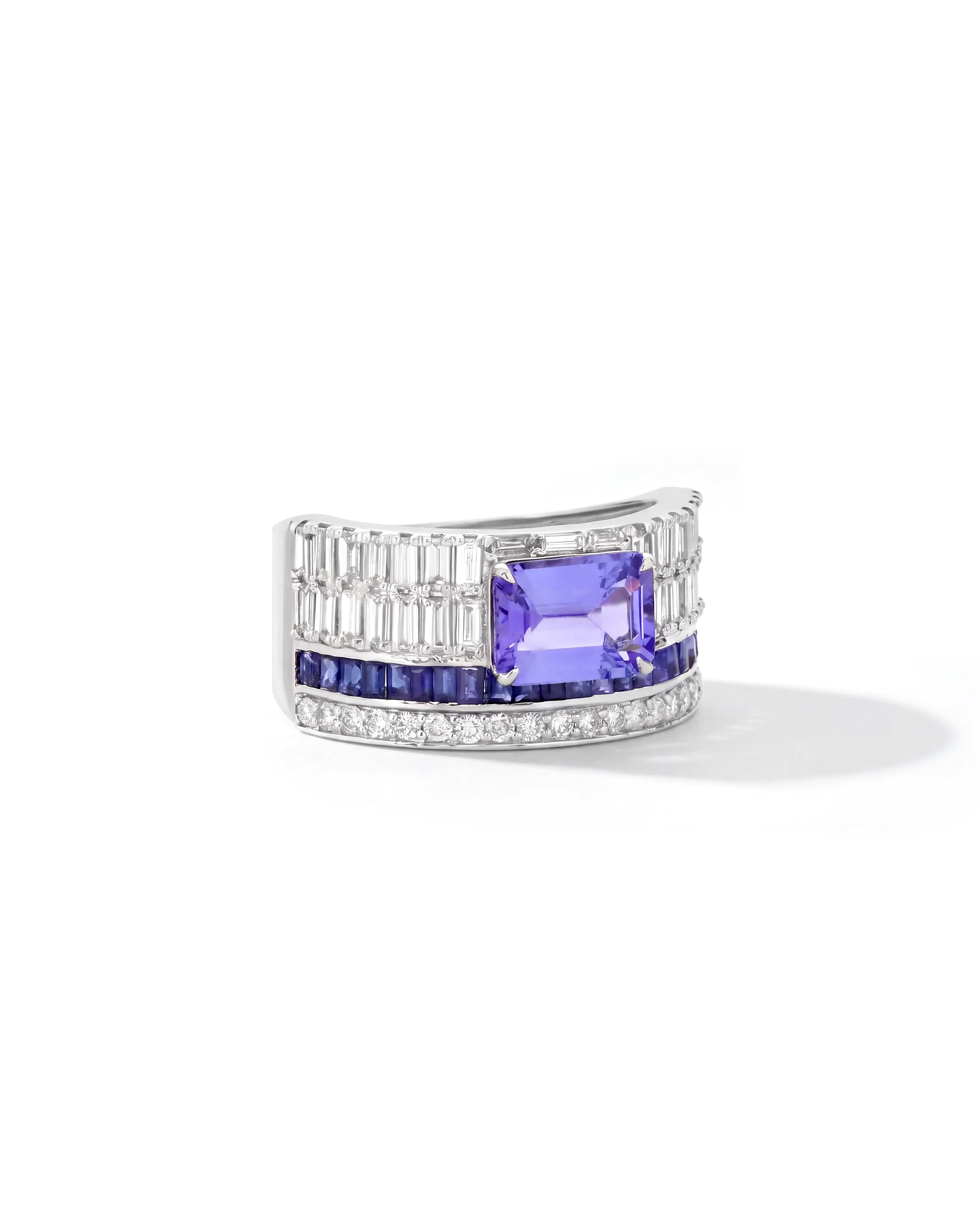 Own The Moment Ring | AMARIS JEWELS | Fine Jewelry