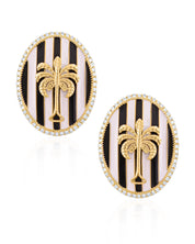 Palm Crest Studs | AMARIS JEWELS | Fine Jewelry 