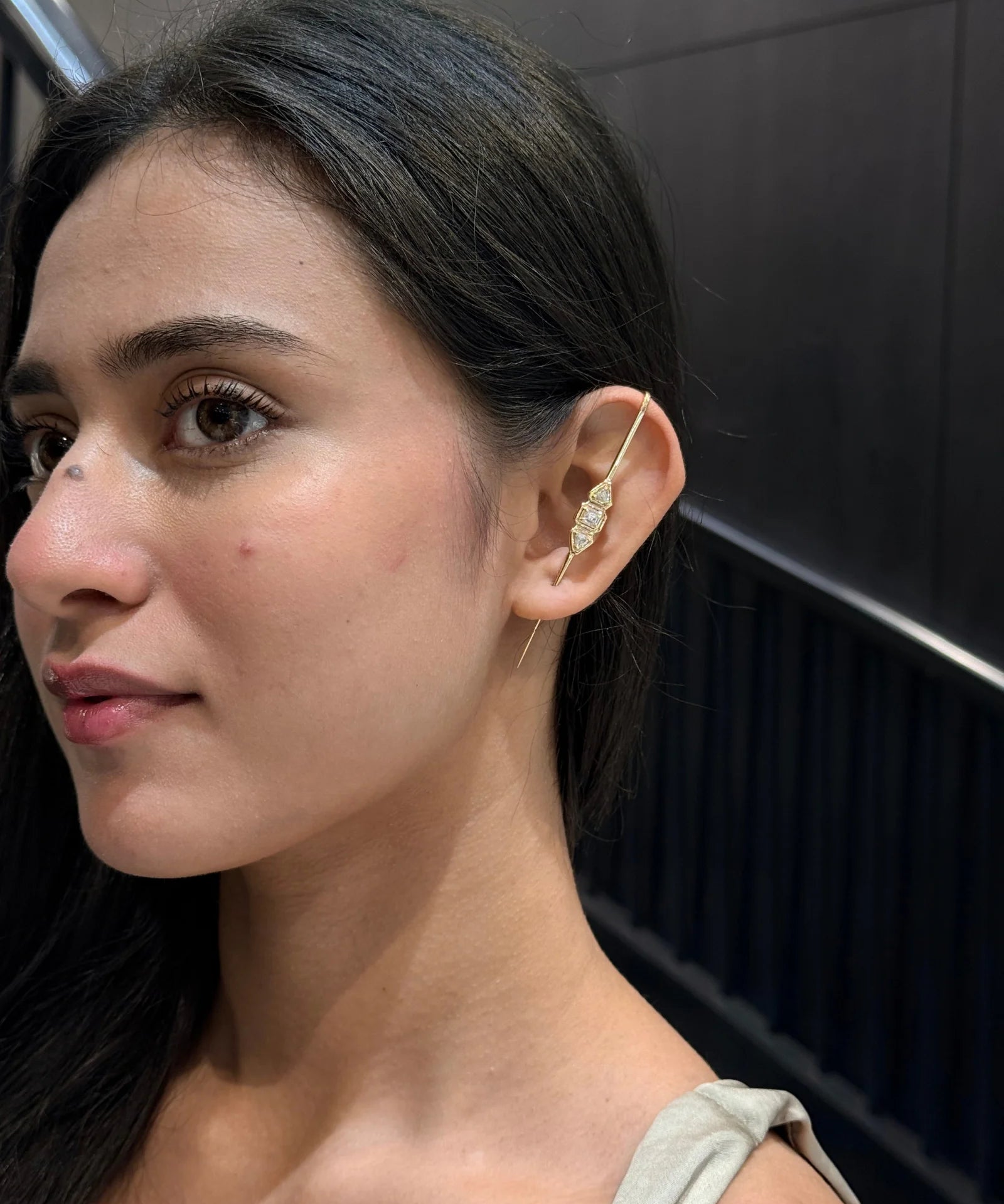 Pause Ear Bars | AMARIS JEWELS | Fine Jewelry