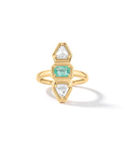 Pause Emerald Ring | AMARIS JEWELS | Fine Jewelry