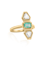 Pause Emerald Ring