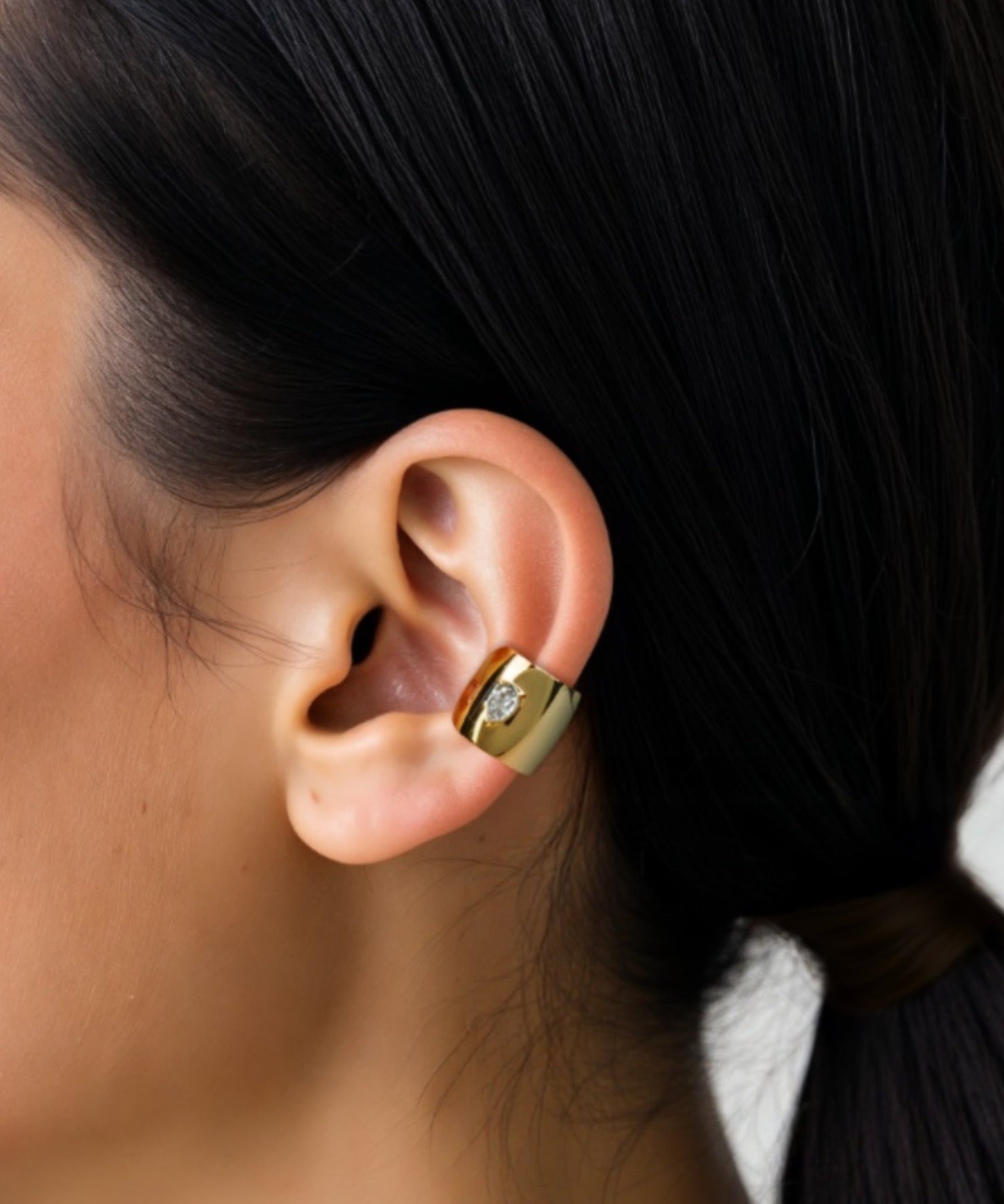 Pear Pop Ear Cuff | AMARIS JEWELS | Fine Jewelry 