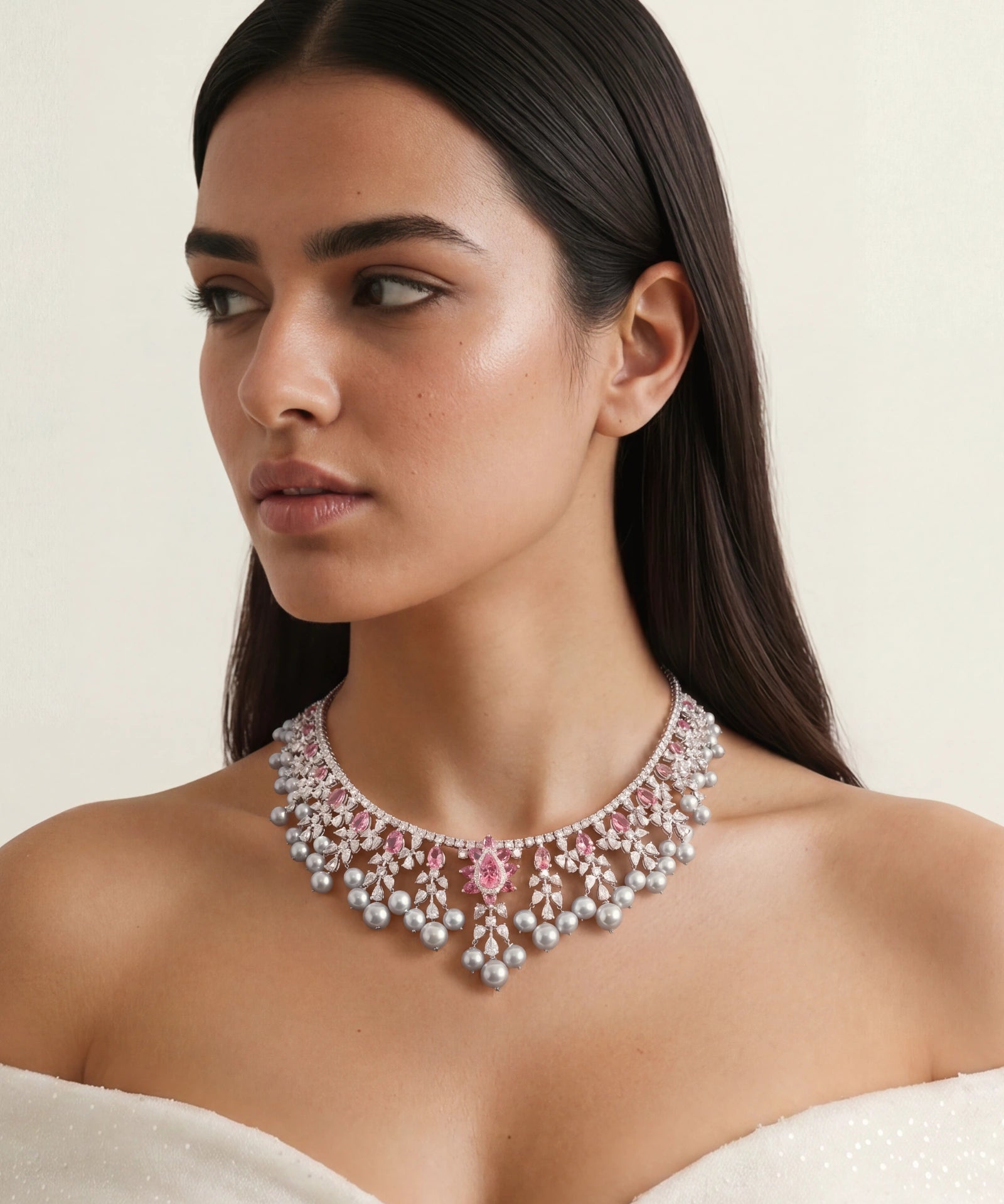 Pearl Crush Necklace | AMARIS JEWELS | Fine Jewelry 