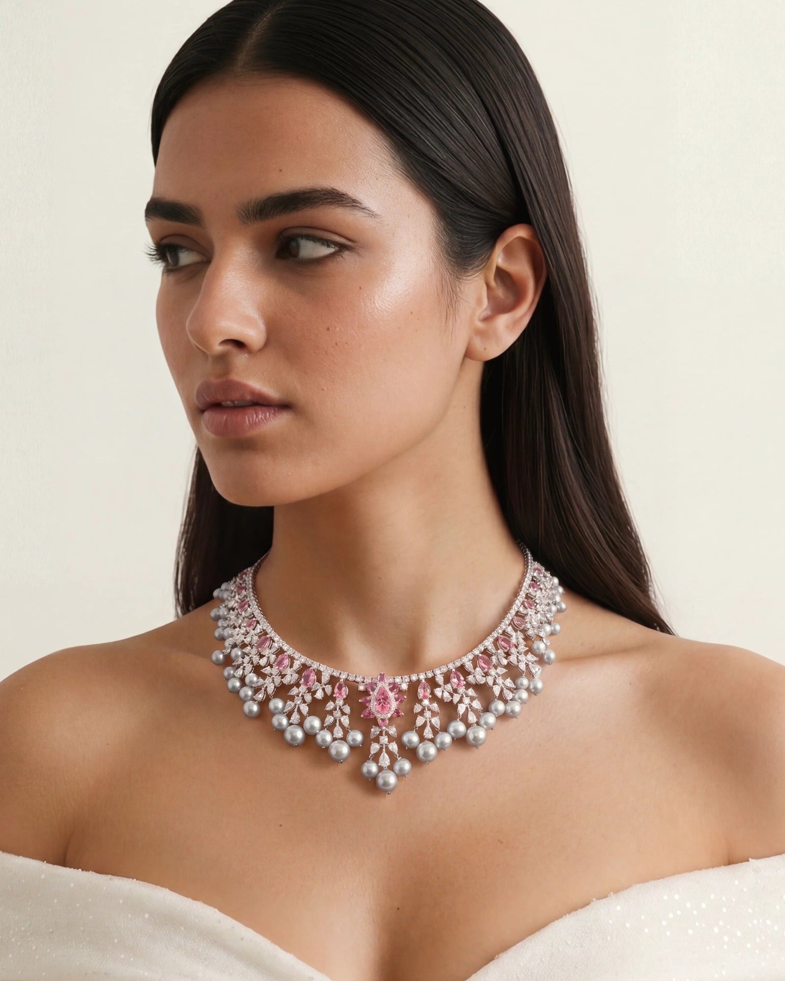 Pearl Crush Necklace | AMARIS JEWELS | Fine Jewelry 