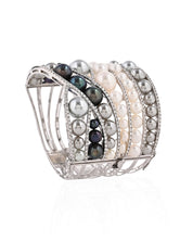 Pearls Crossover Bracelet | AMARIS JEWELS | Fine Jewelry 