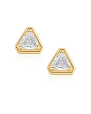 Pennant studs | AMARIS JEWELS | Fine Jewelry