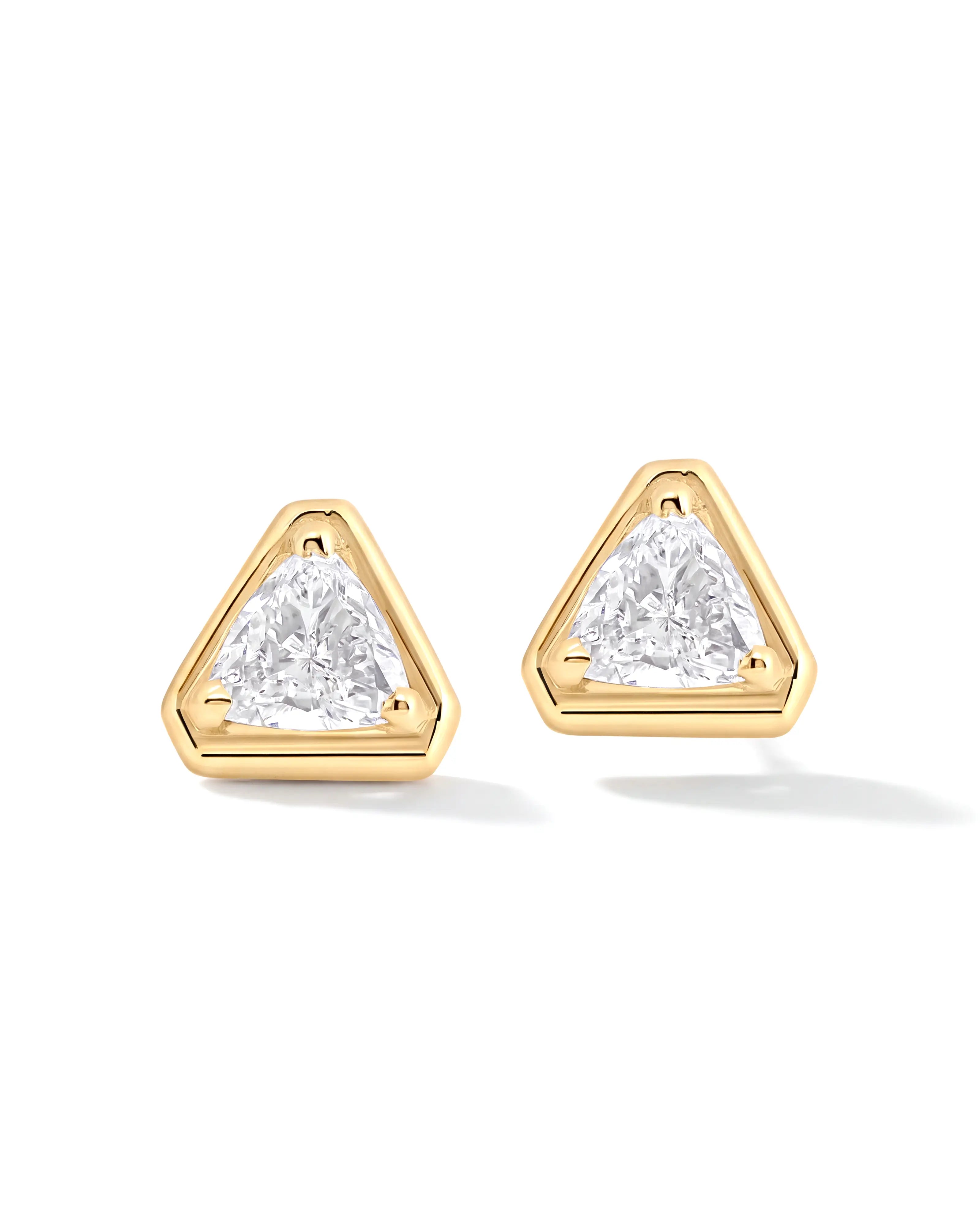 Pennant studs | AMARIS JEWELS | Fine Jewelry