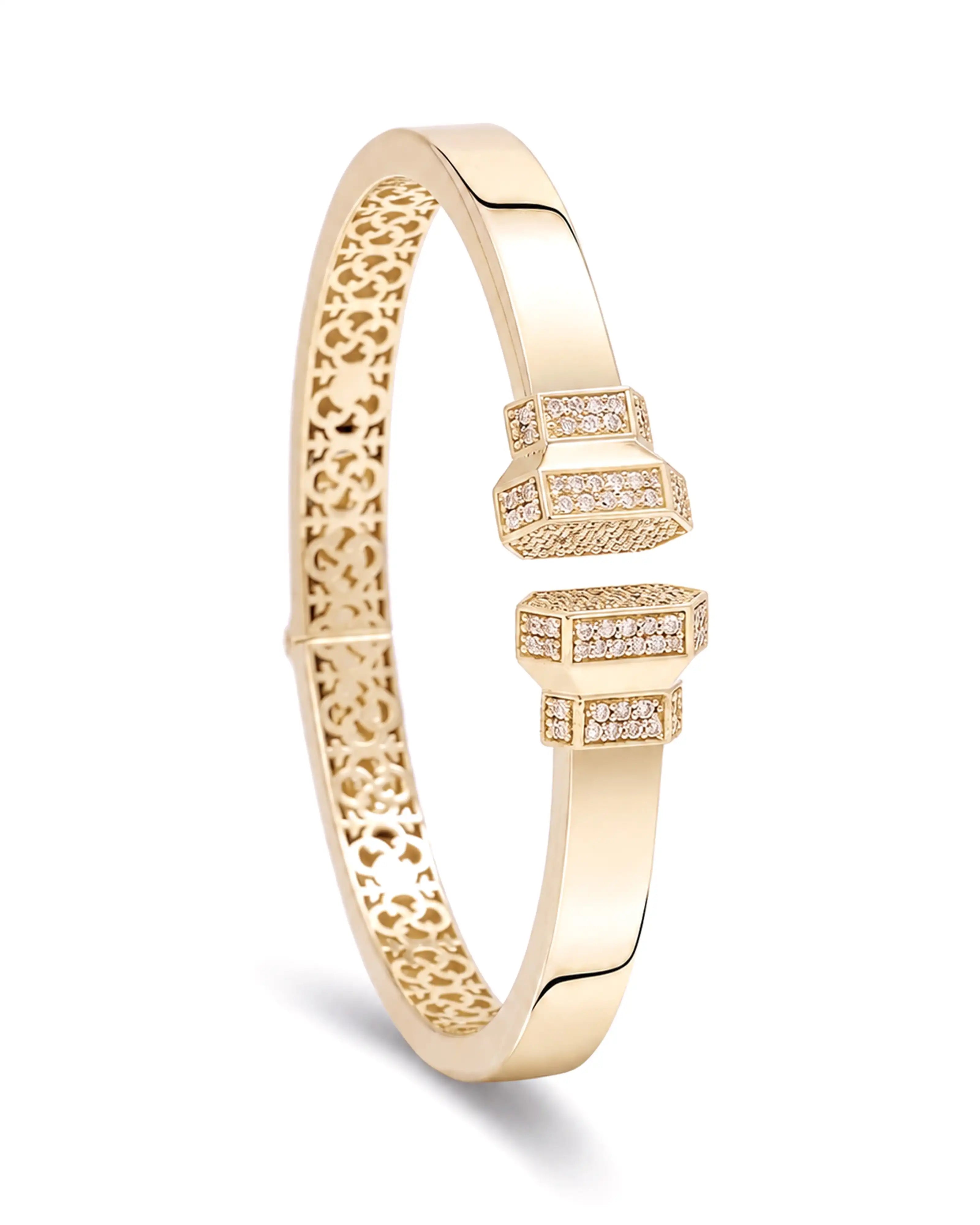 Poles Apart Bracelet