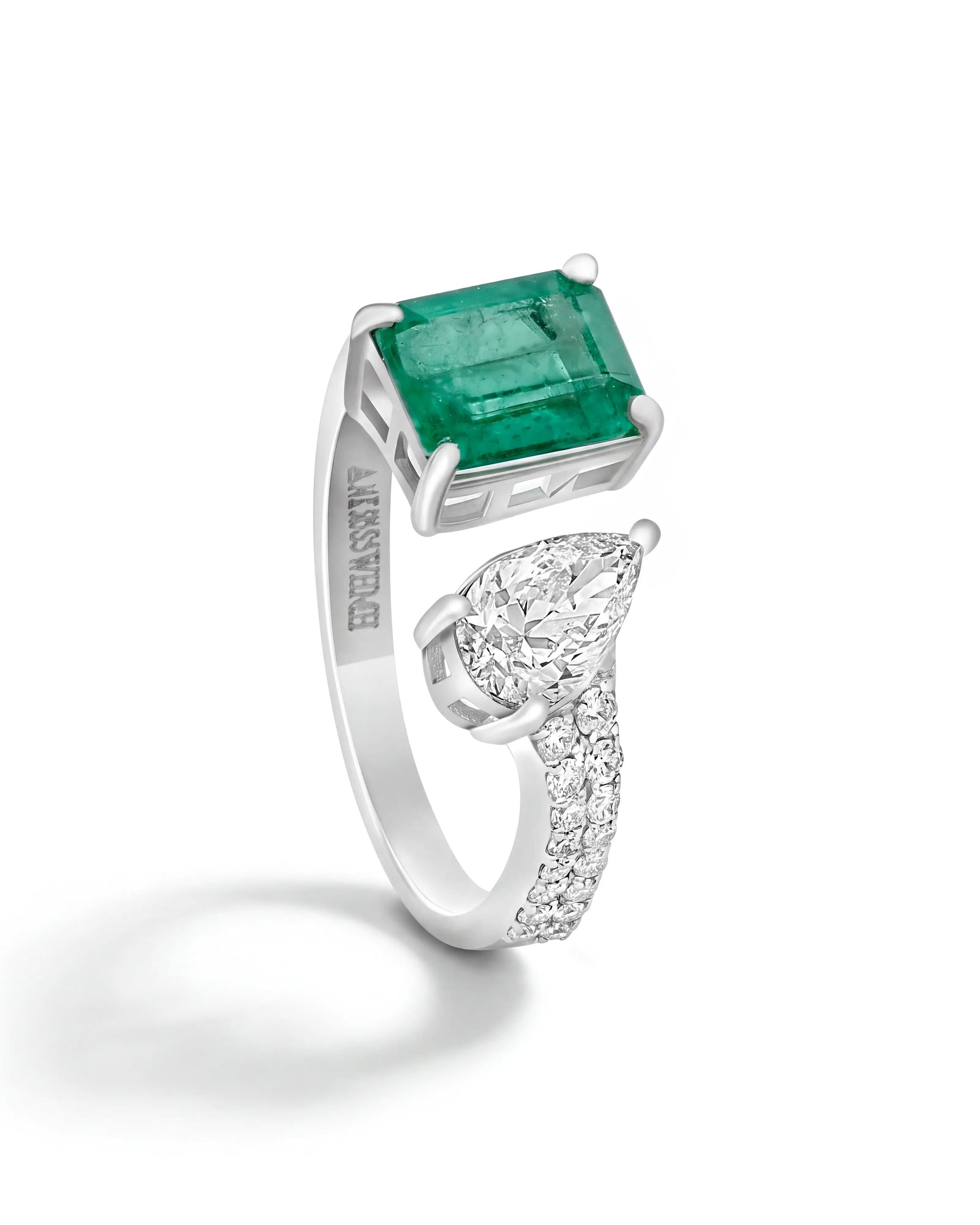 Rendevous Ring | AMARIS JEWELS | Fine Jewelry