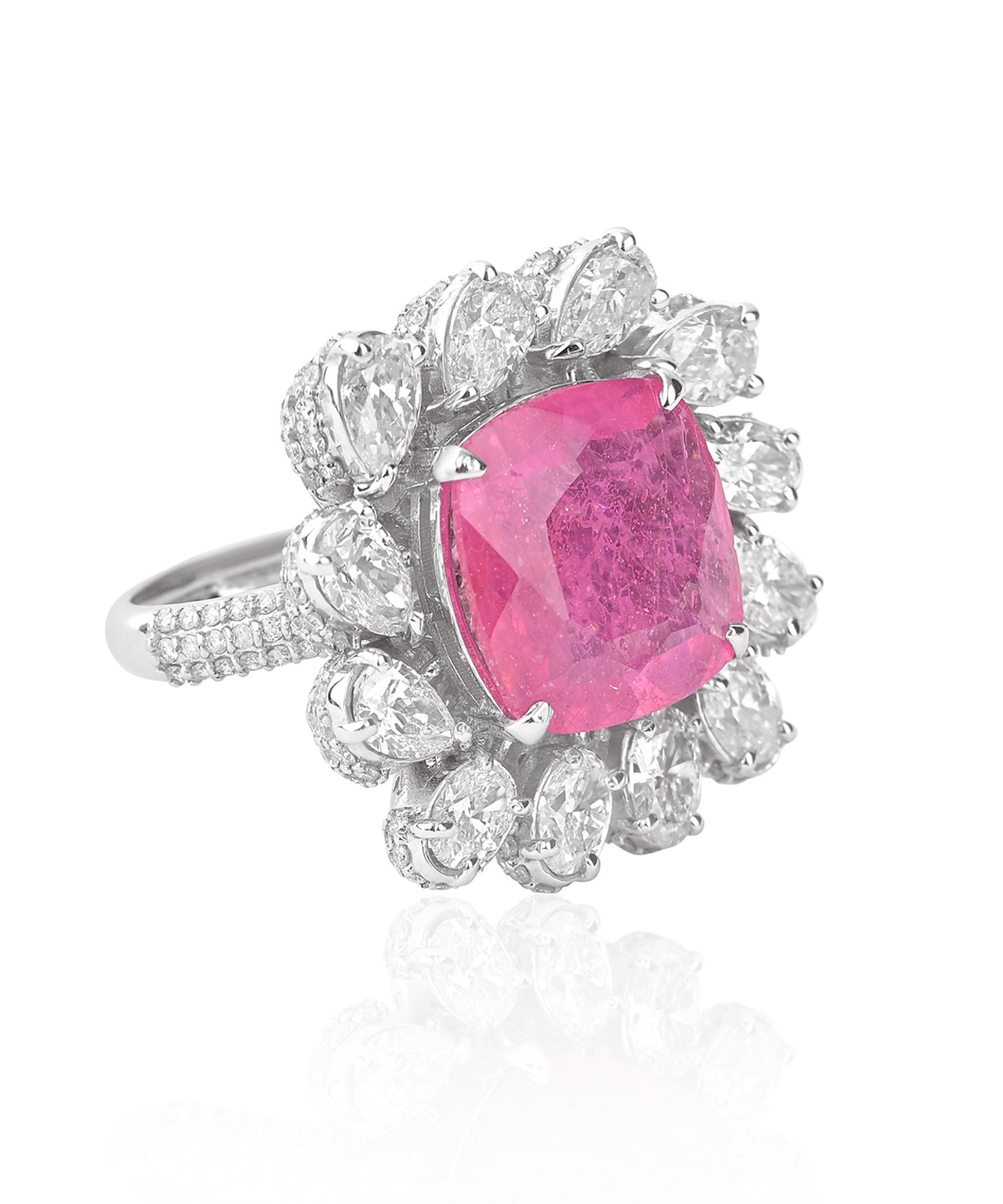 Ruby Dreams Ring | AMARIS JEWELS | Fine Jewelry 
