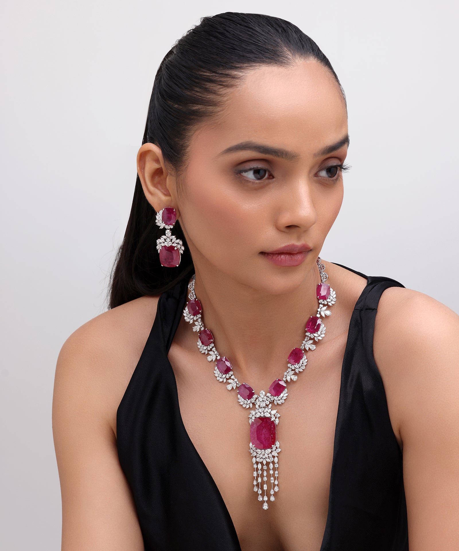 Ruby Rouge Necklace | AMARIS JEWELS | Fine Jewelry 