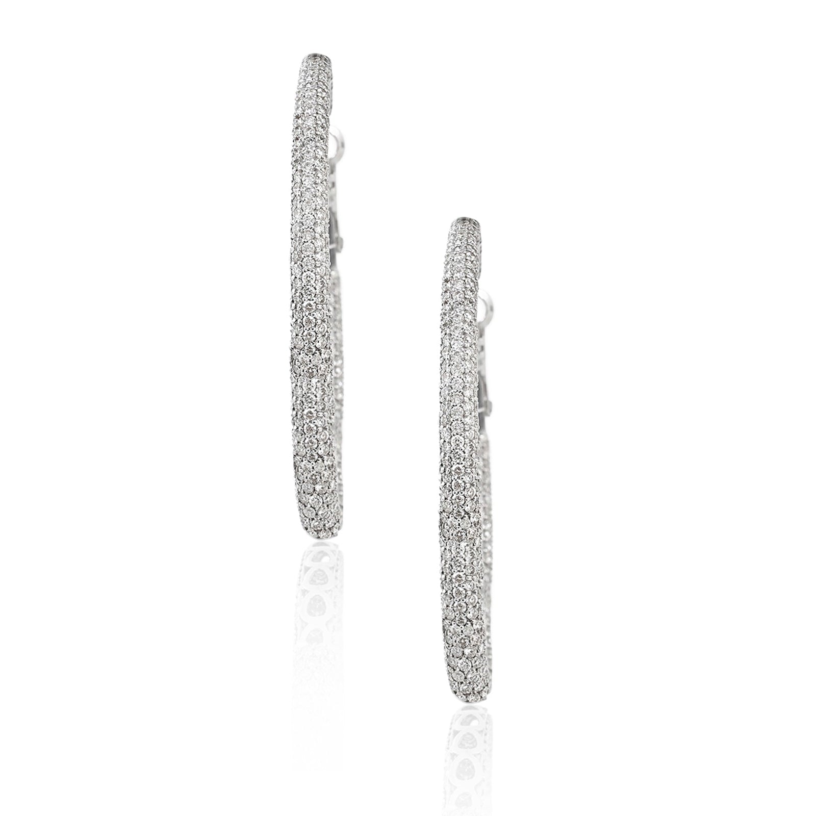 Run The World Hoops | AMARIS JEWELS | Fine Jewelry 