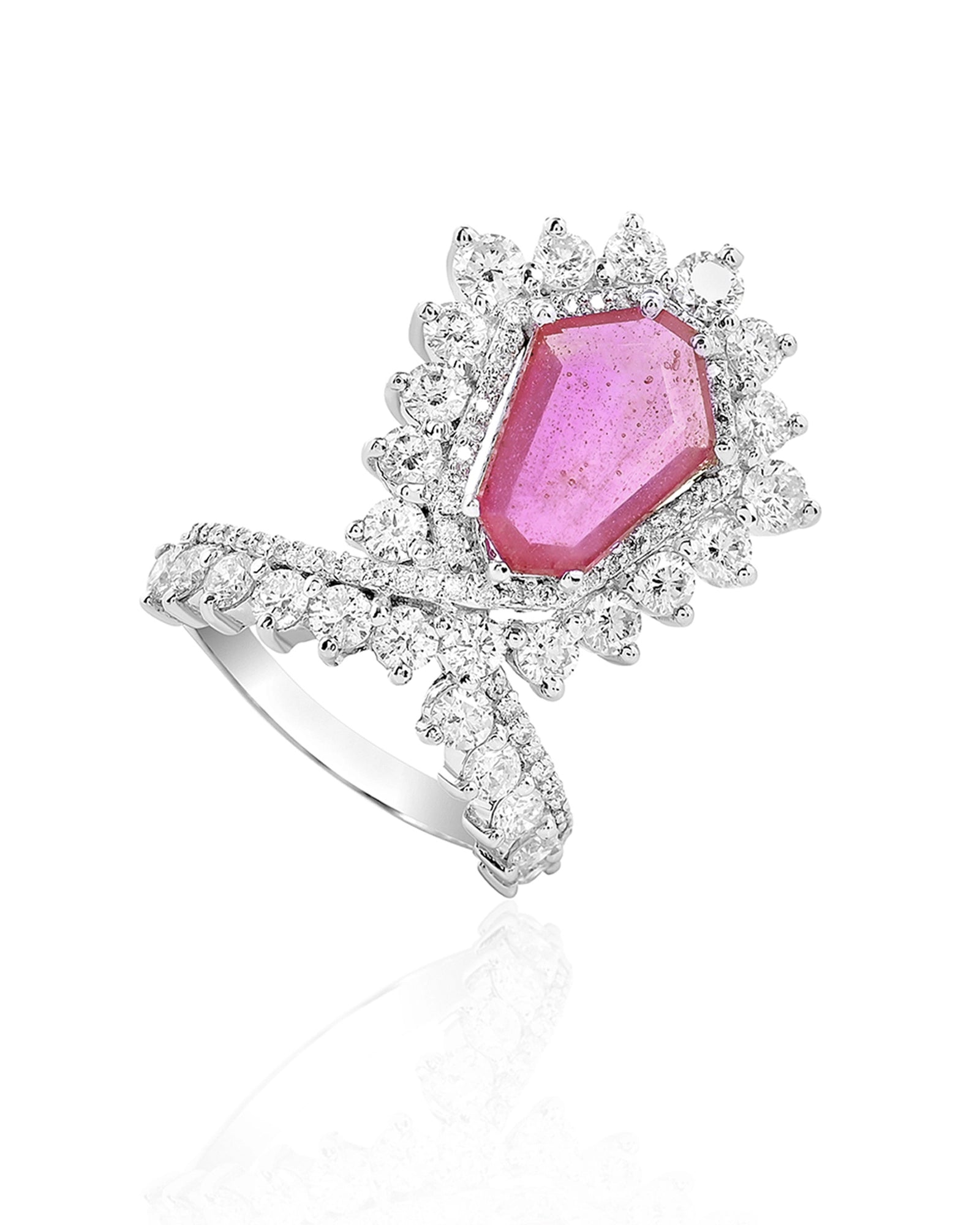 Runway Ready Ring | AMARIS JEWELS | Fine Jewelry 