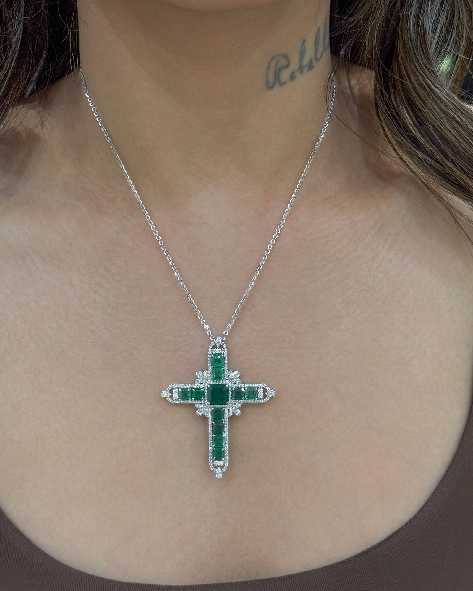 Saint No More Pendant 2.0 | AMARIS JEWELS | Fine Jewelry 
